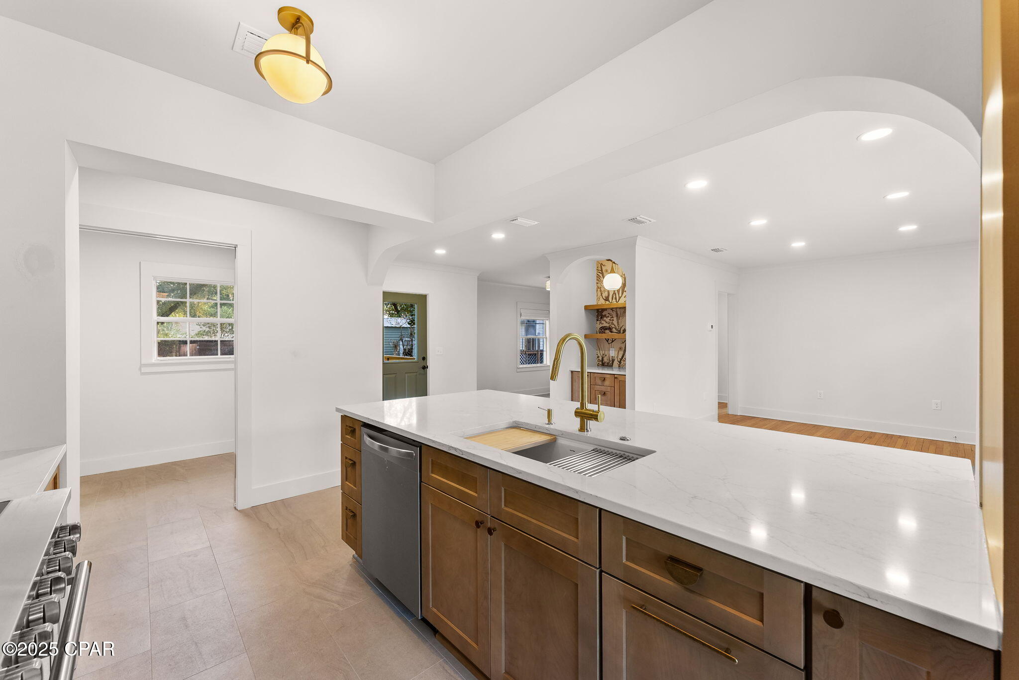 Image 11 For 324 Palo Alto Avenue