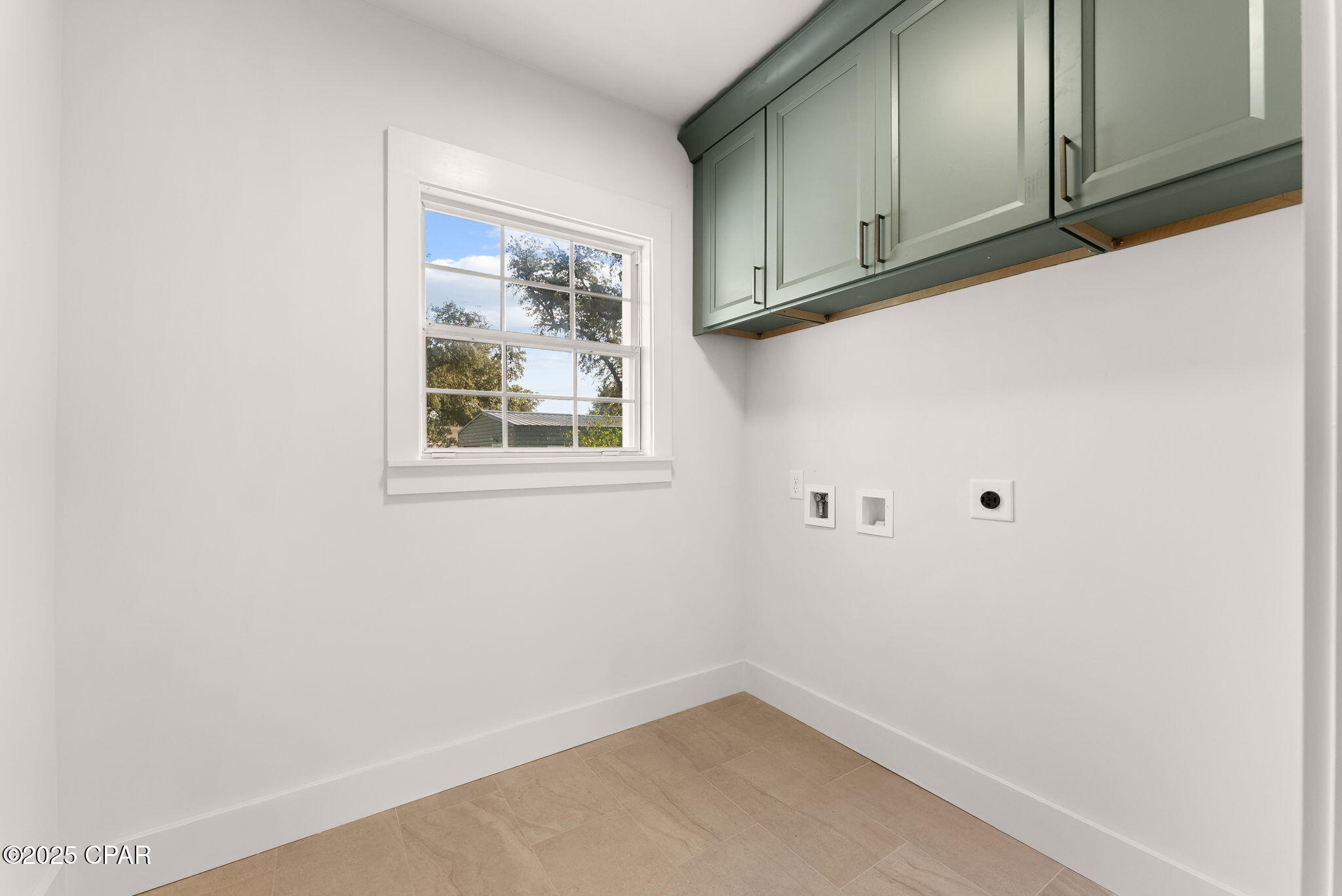 Image 16 For 324 Palo Alto Avenue