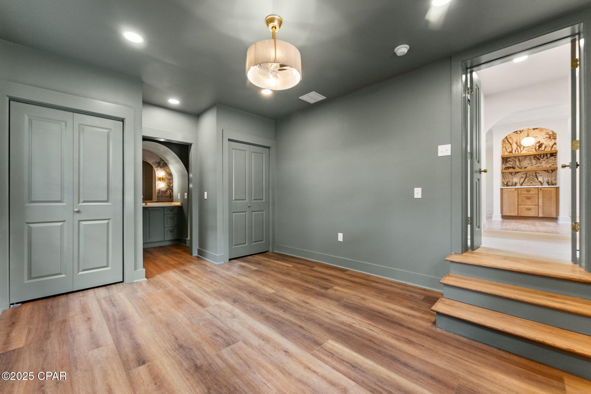 Image 23 For 324 Palo Alto Avenue