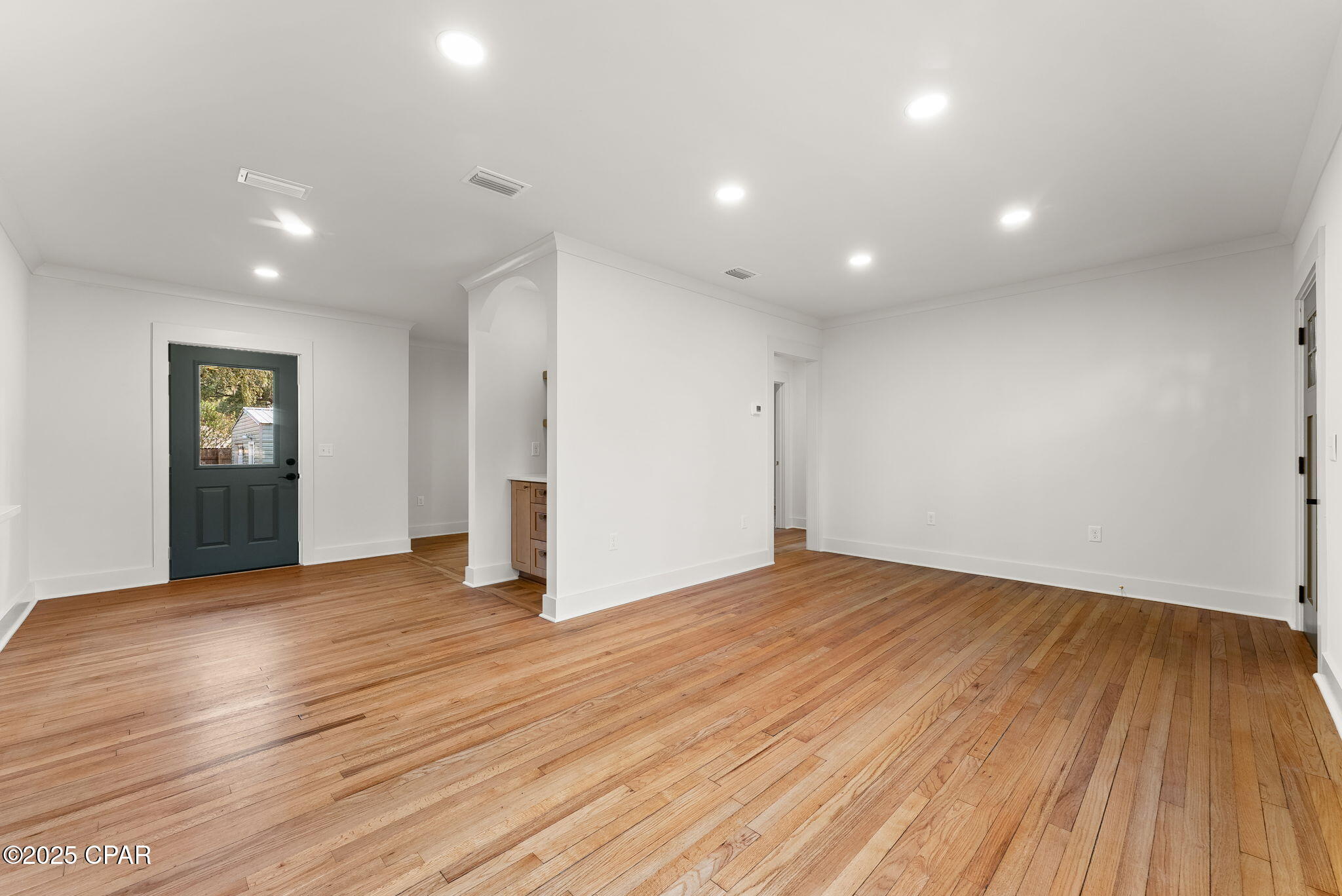 Image 4 For 324 Palo Alto Avenue