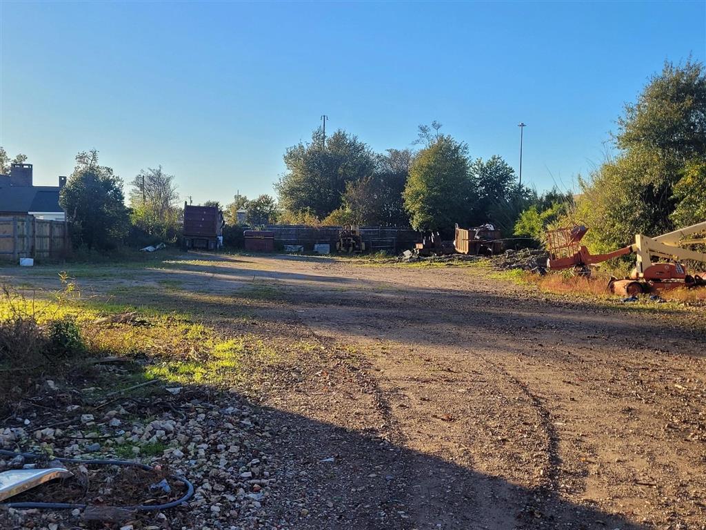 2630 W Prien Lake Road — photo 4