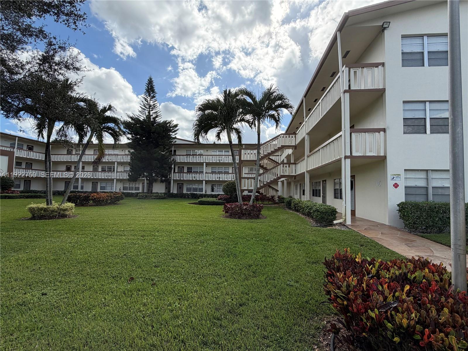 Mansfield At Century Vill