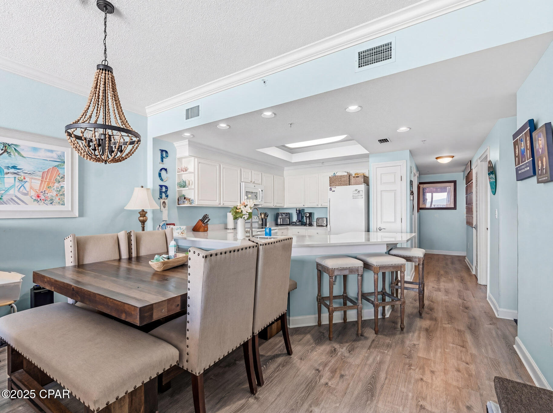 Image 3 For 9450 Thomas Drive 1401