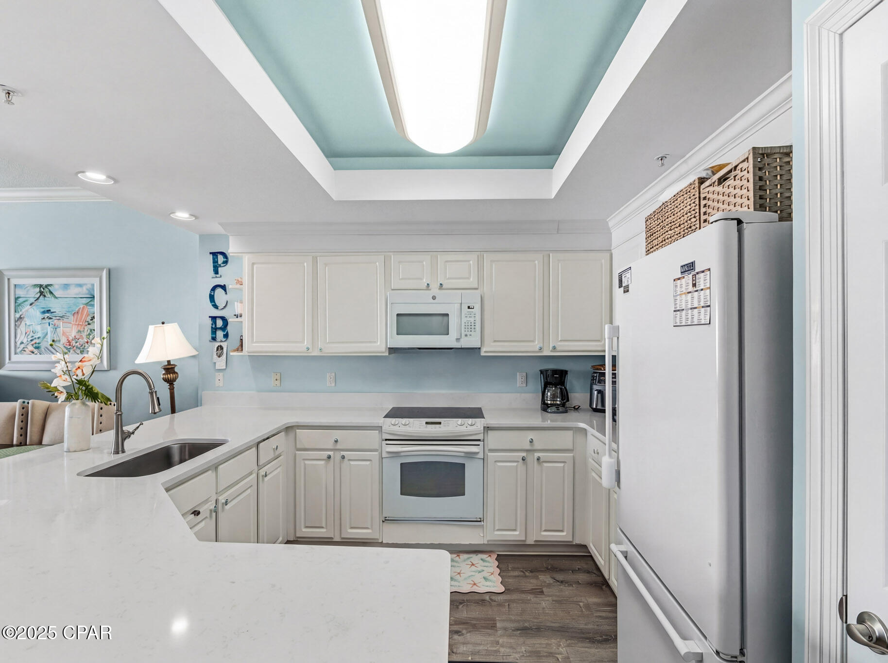 Image 4 For 9450 Thomas Drive 1401