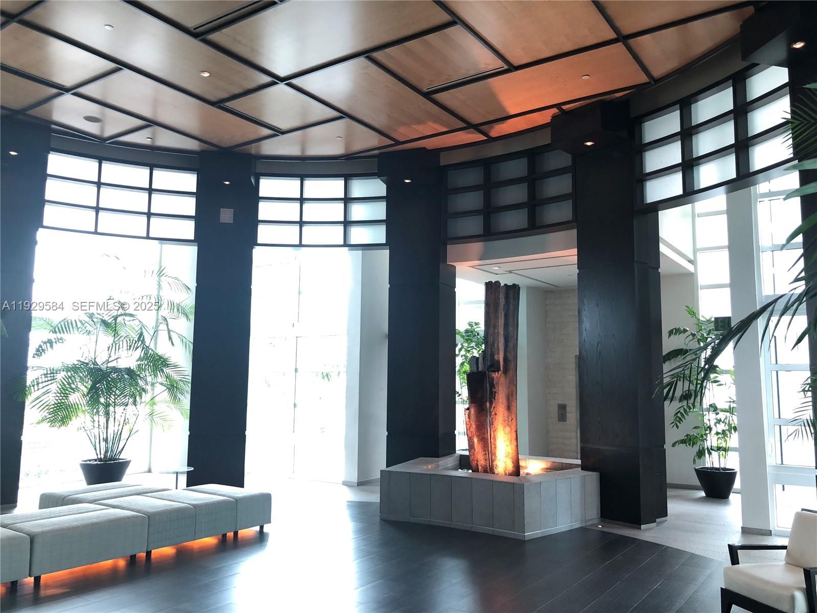 Condo for Sale in Miami, FL
