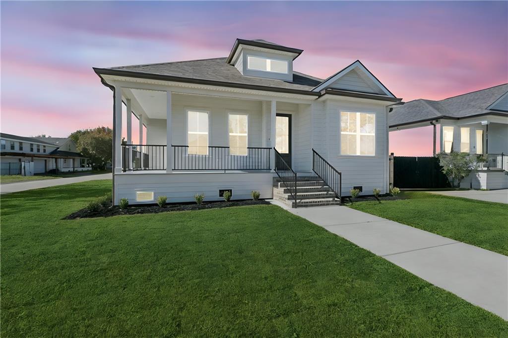 Homes for sale in Chalmette, LA | 3000 Plaza Dr, Chalmette, LA 70043 | MLS# 2534370