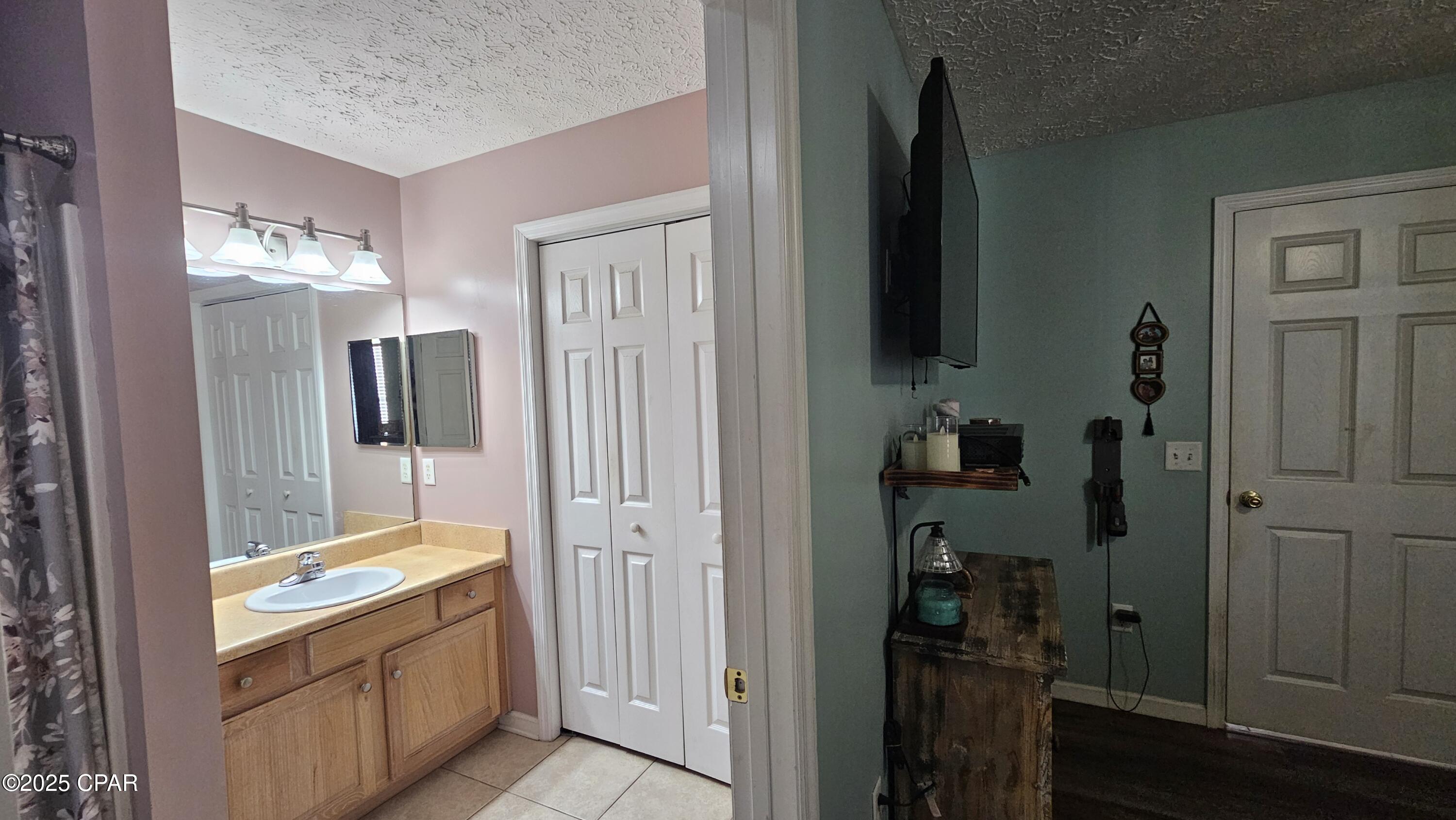 Image 17 For 183 White Cap Way