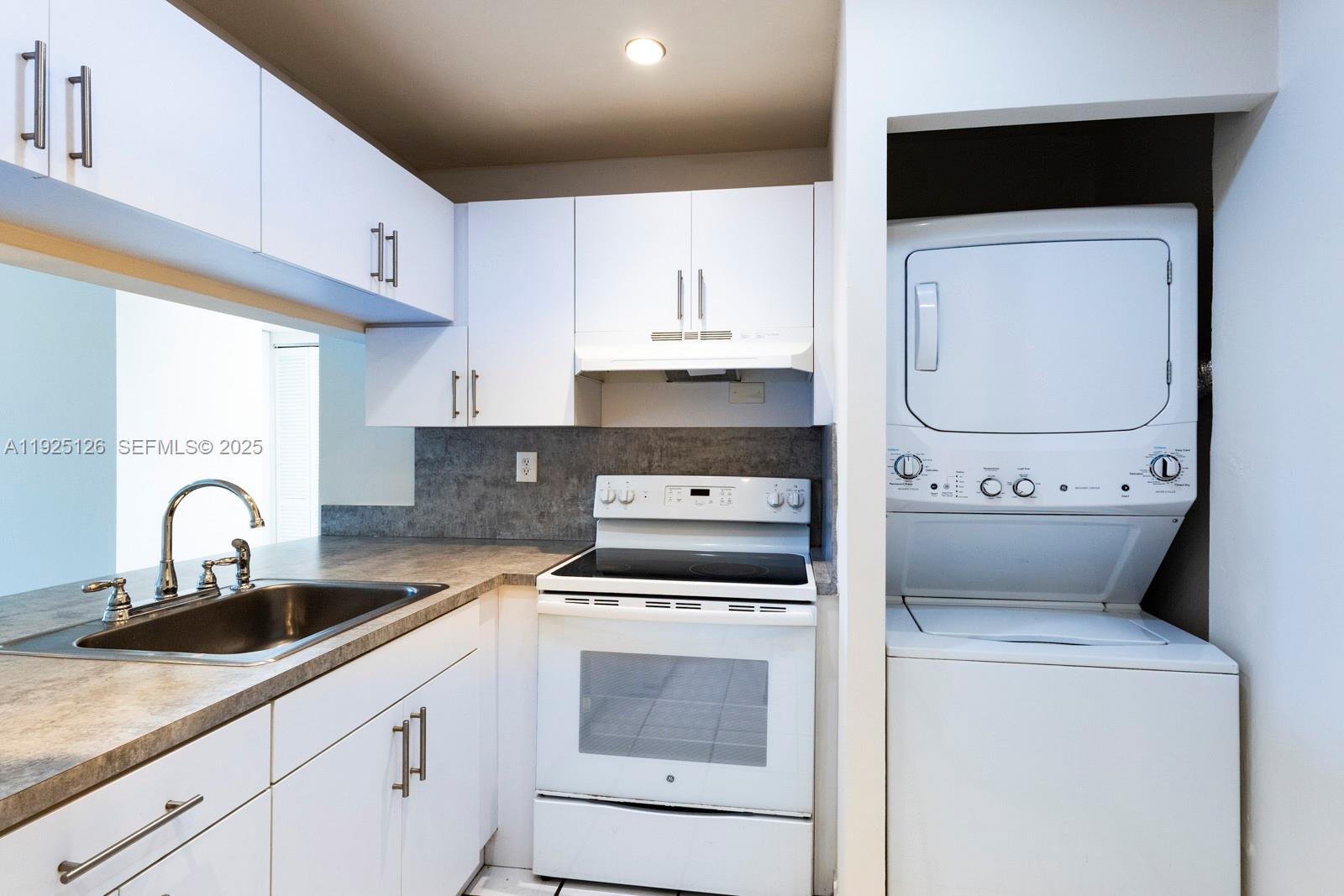 Golden Gate Condo Phase I