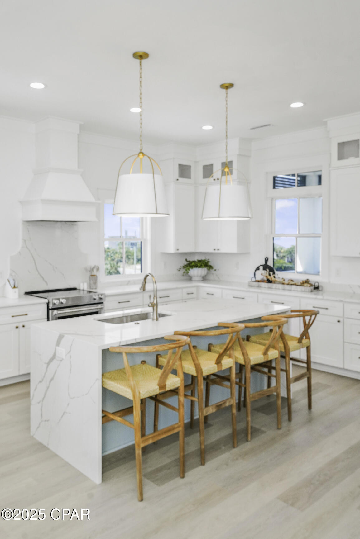 Image 11 For 204 Pinnacle Drive