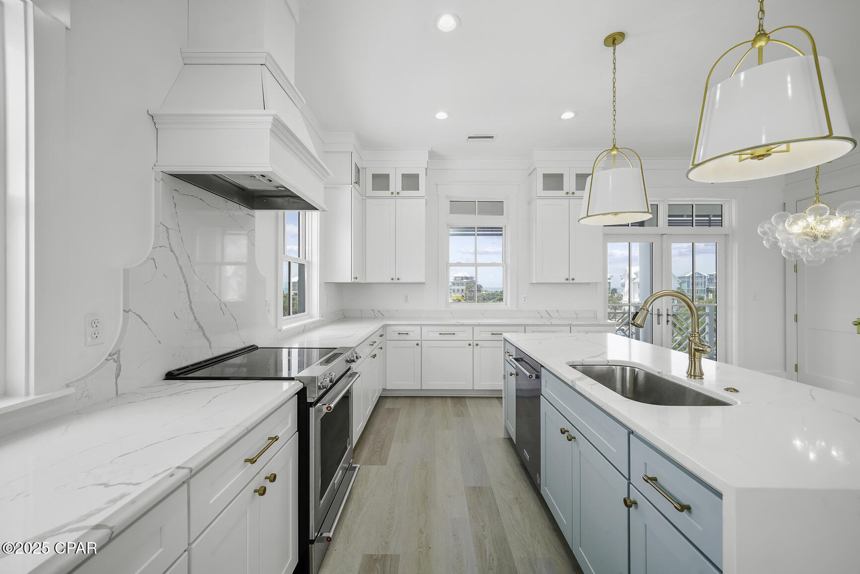 Image 12 For 204 Pinnacle Drive