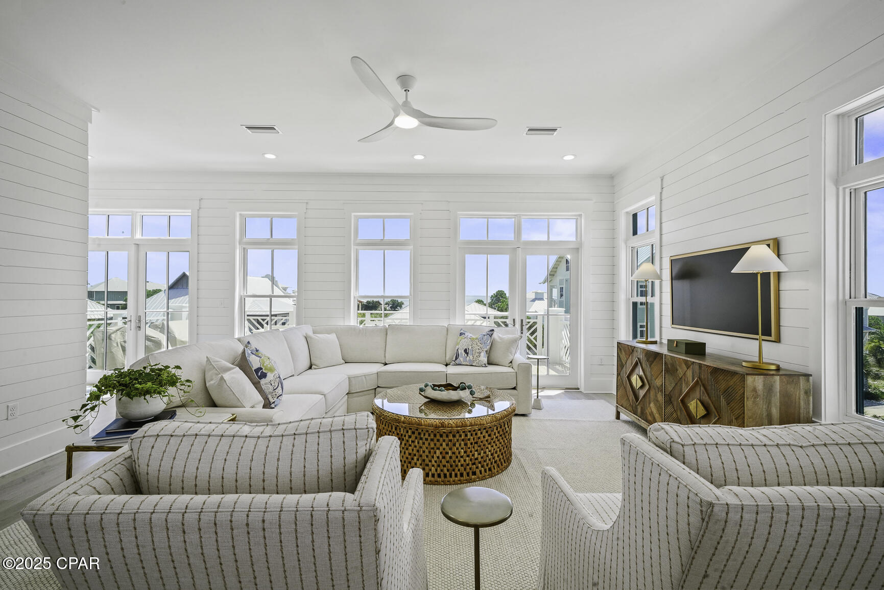 Image 7 For 204 Pinnacle Drive