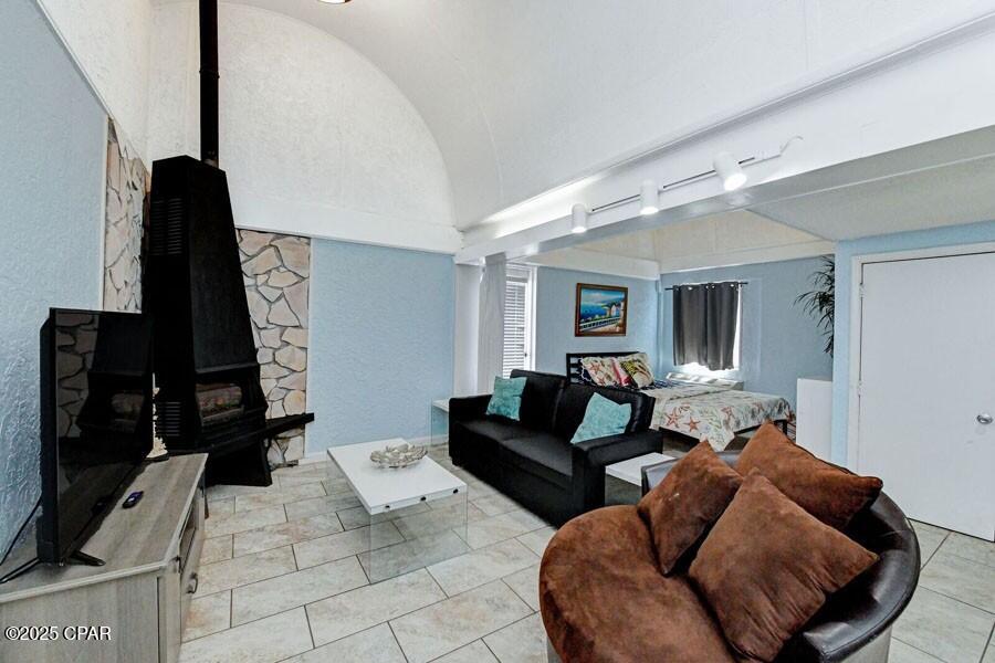 Image 14 For 15617 Front Beach Road 330