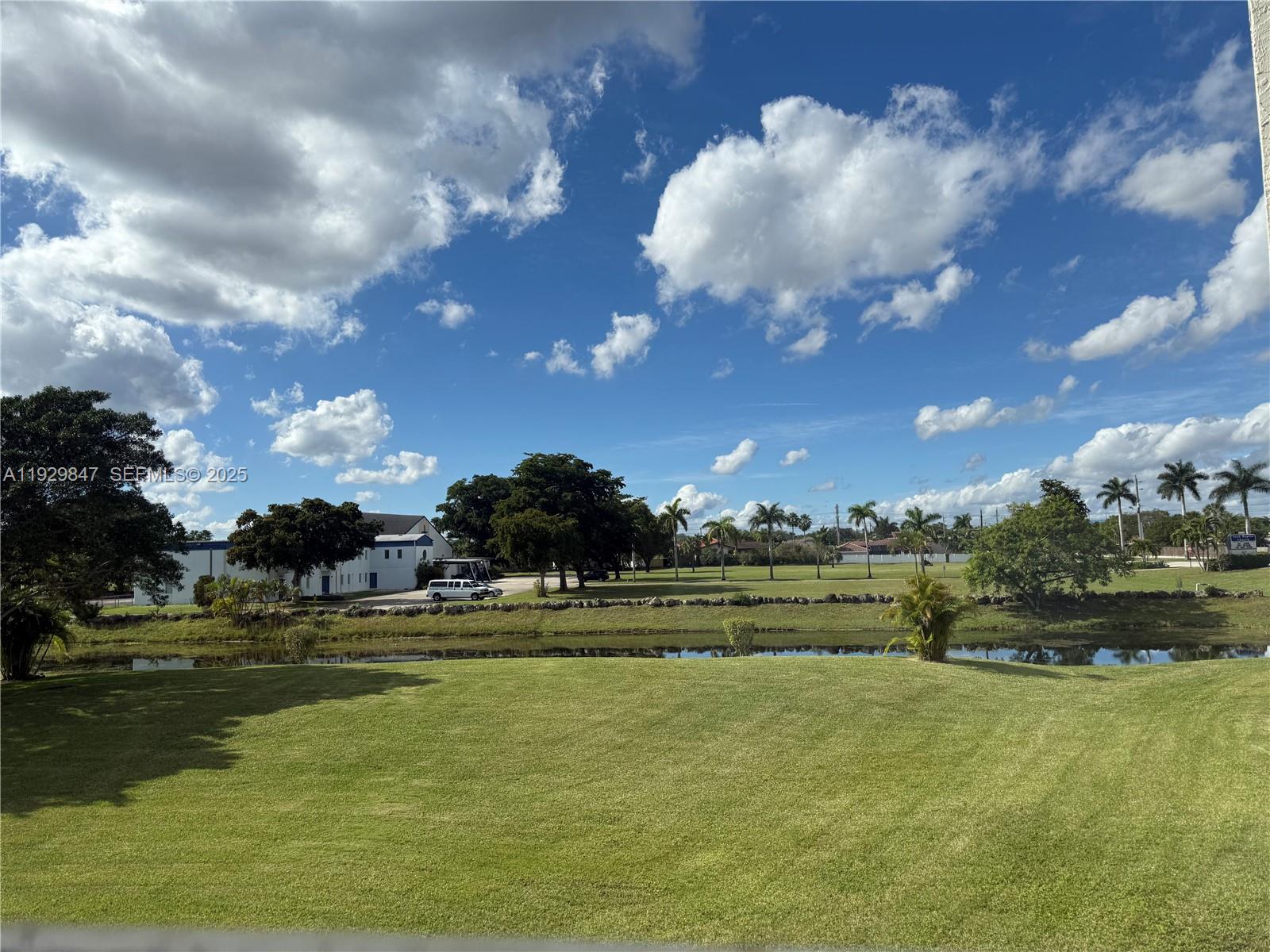 Royal Park Gardens Iii-H