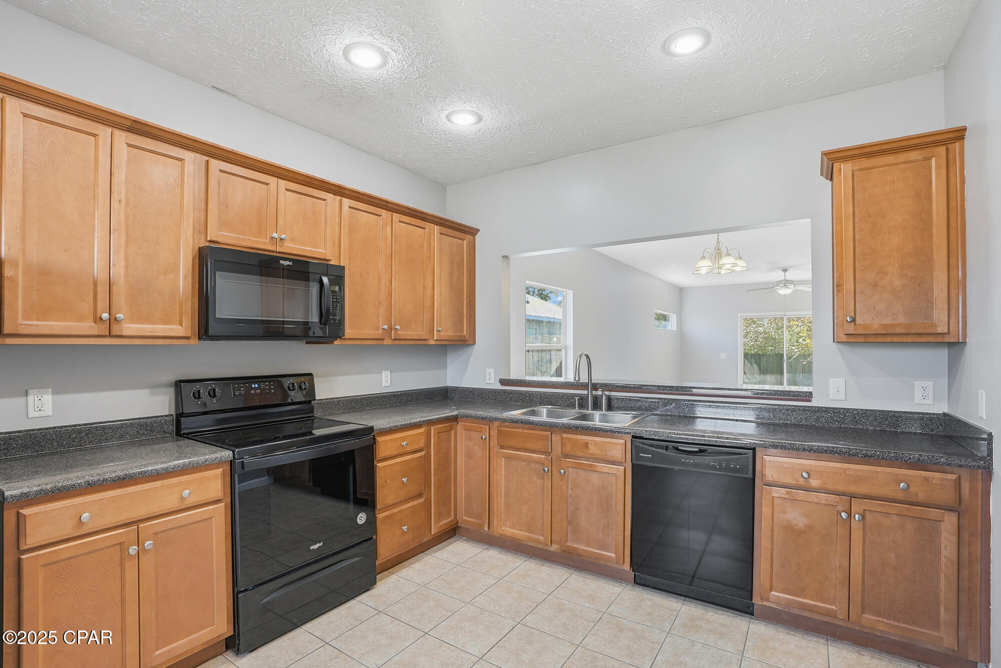 Image 14 For 2902 Cocoa Court