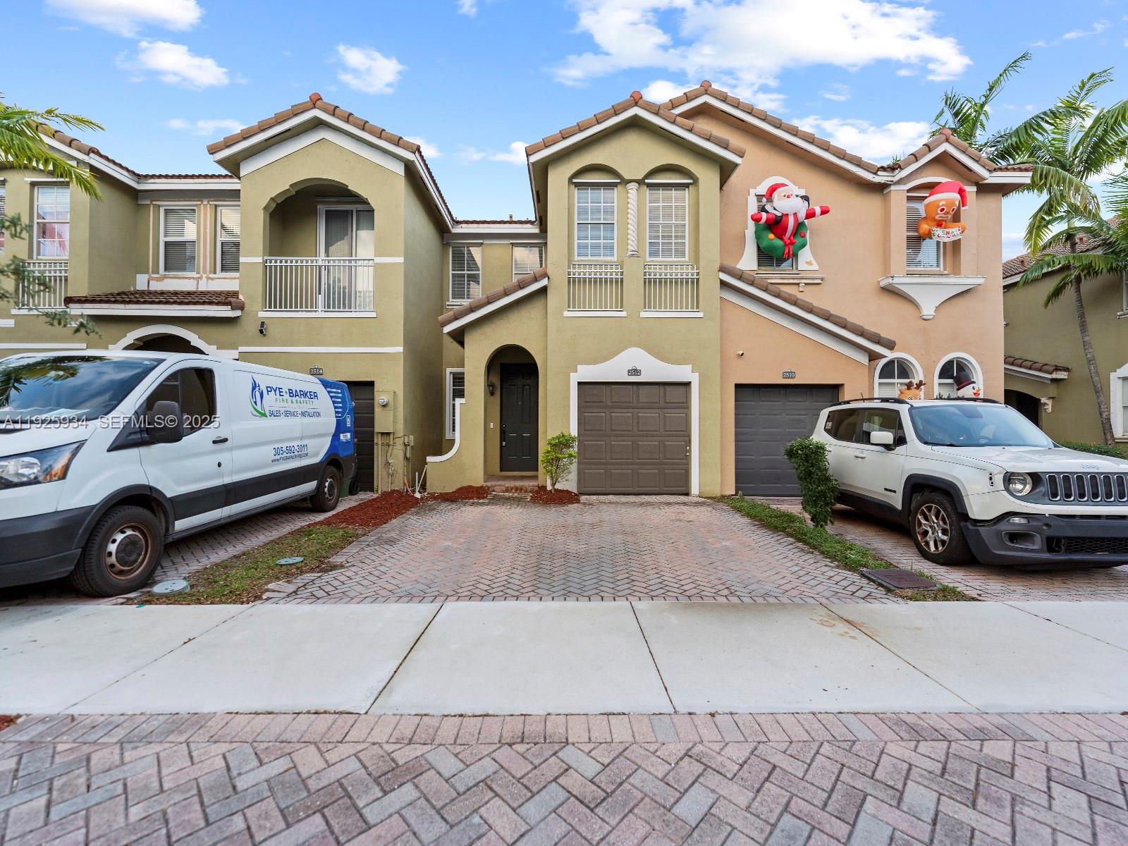 Beautiful, huge 3 bedroom 2.5 bath unit, in a gated community with large patio and attached garage. Unit contains a new AC unit, storage room, walk in closets and community amenities include pool, clubhouse with gym and BBQ area.  Kitchen has updated cabinets with a stainless steel appliance package.  No HOA approvals required, some of the lowest HOA fees in the area ($239) which include cable & internet.  Unlike many smaller townhomes in the area, our floor plans are spacious and give off the feel of a true home.  We're working with a preferred lender to reduce buyers cost.