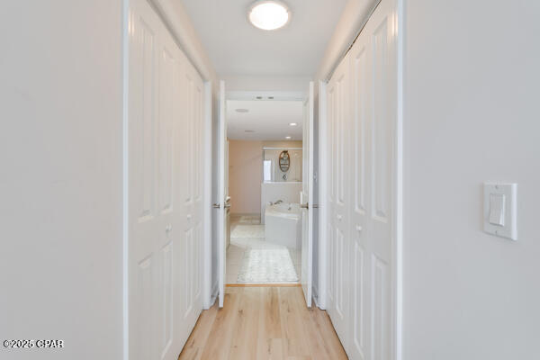 Image 36 For 8601 Surf Drive 11w