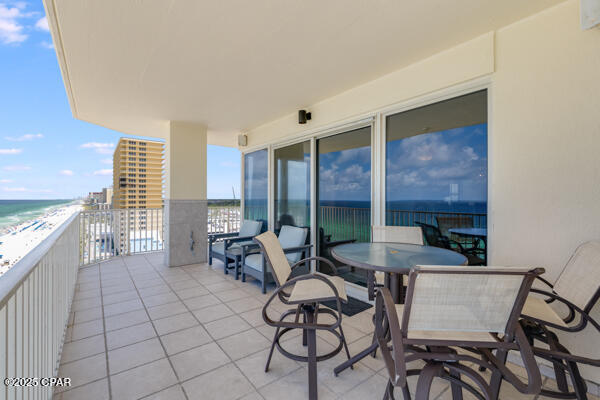 Image 5 For 8601 Surf Drive 11w