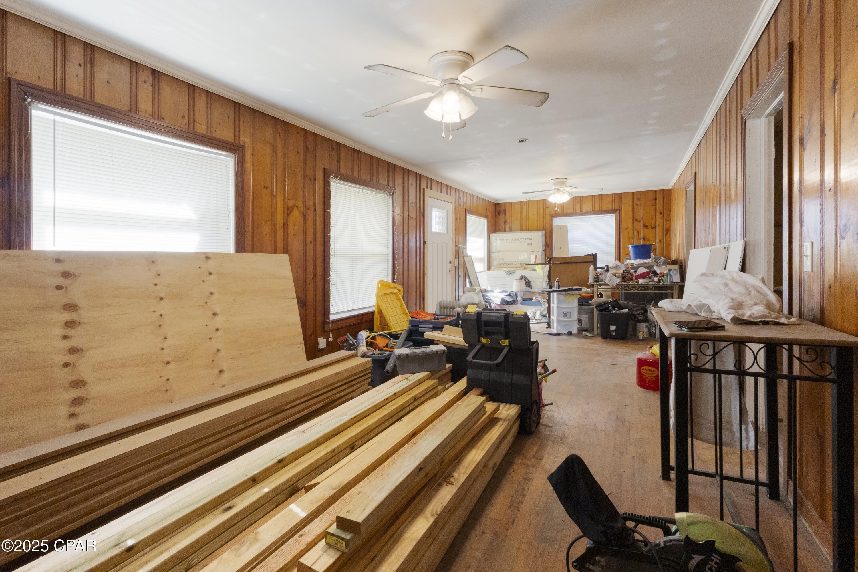 Image 13 For 209 North Avenue