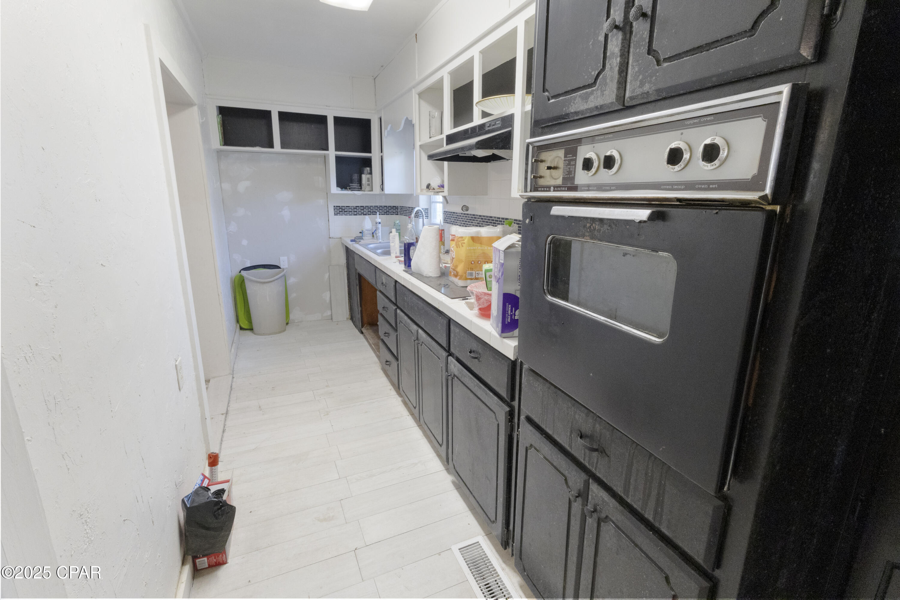 Image 6 For 209 North Avenue