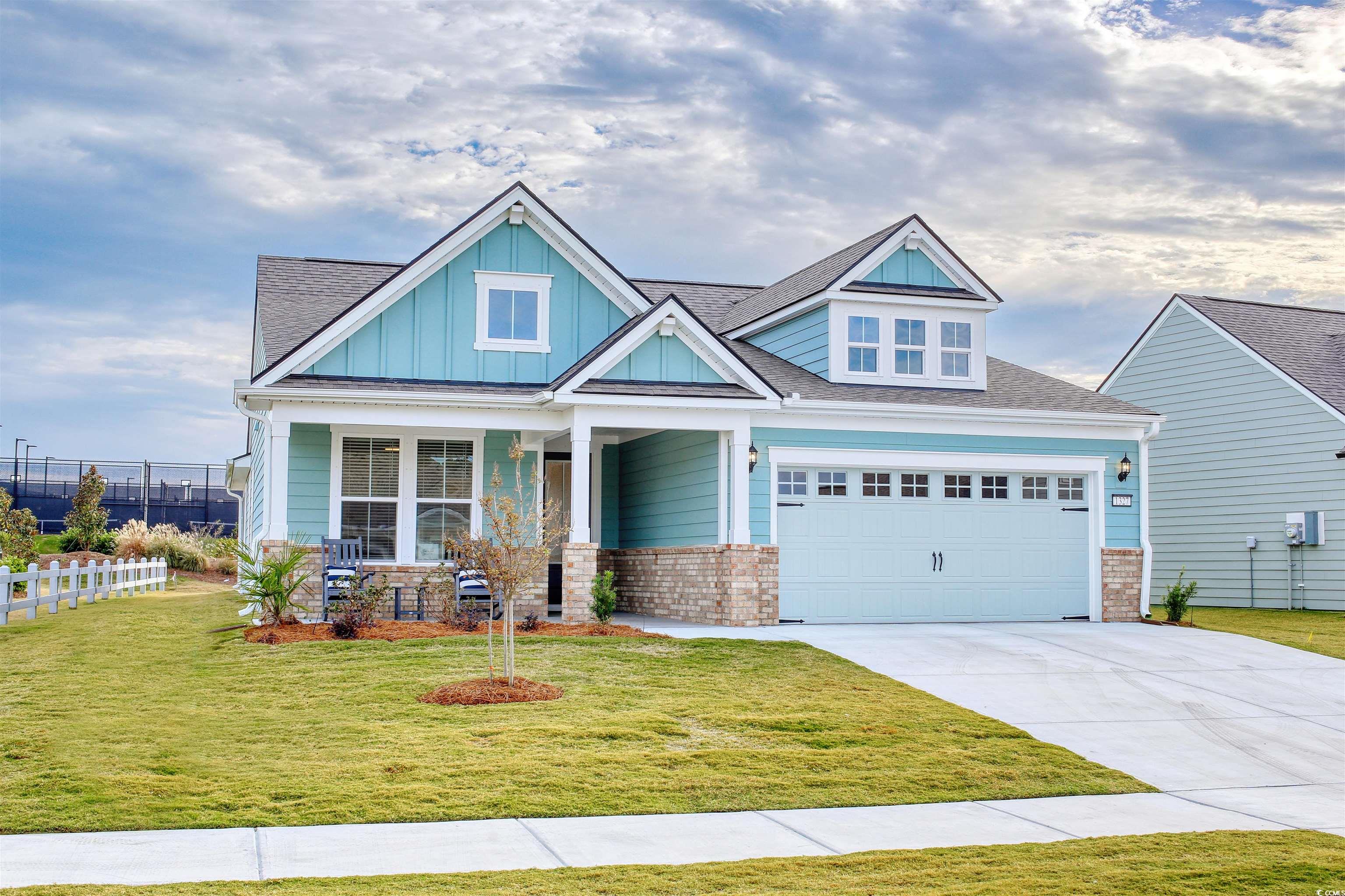 1327 Saw Palmetto St. North Myrtle Beach, SC 29582