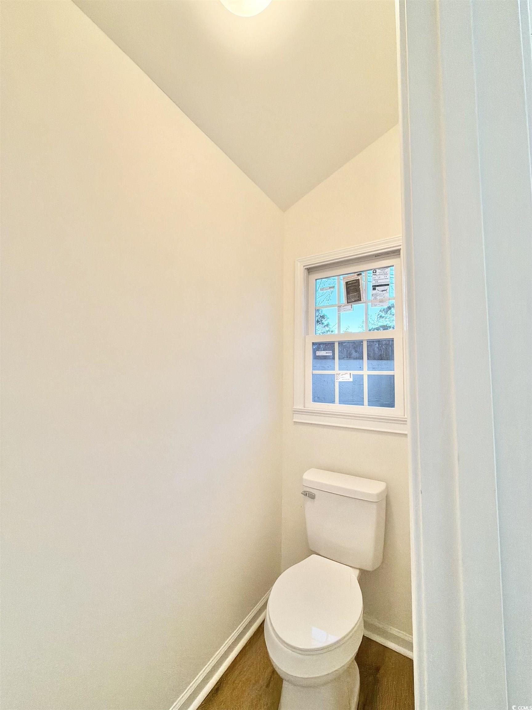 2529367 | Photo 21