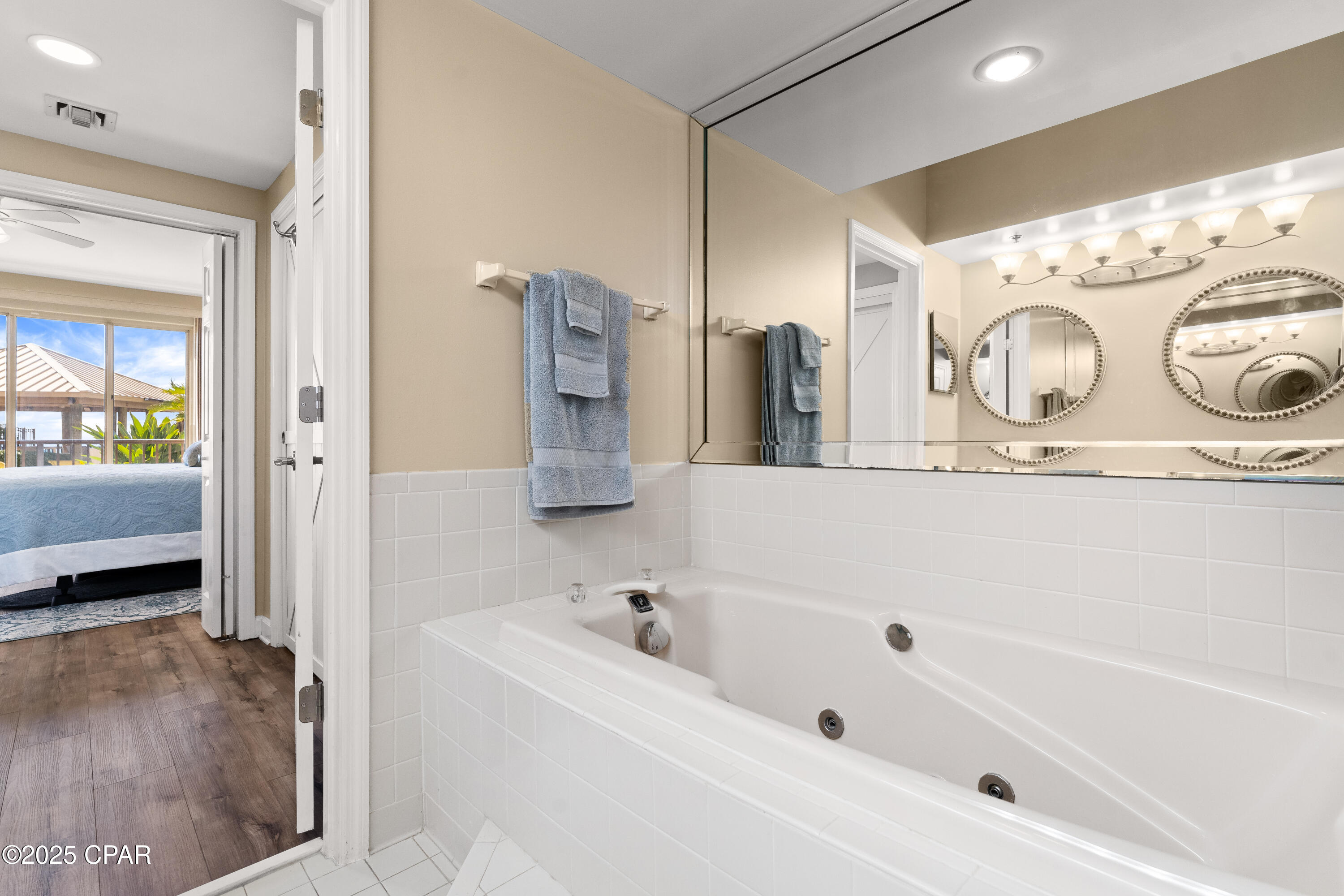 Image 10 For 6323 Thomas Drive 104b