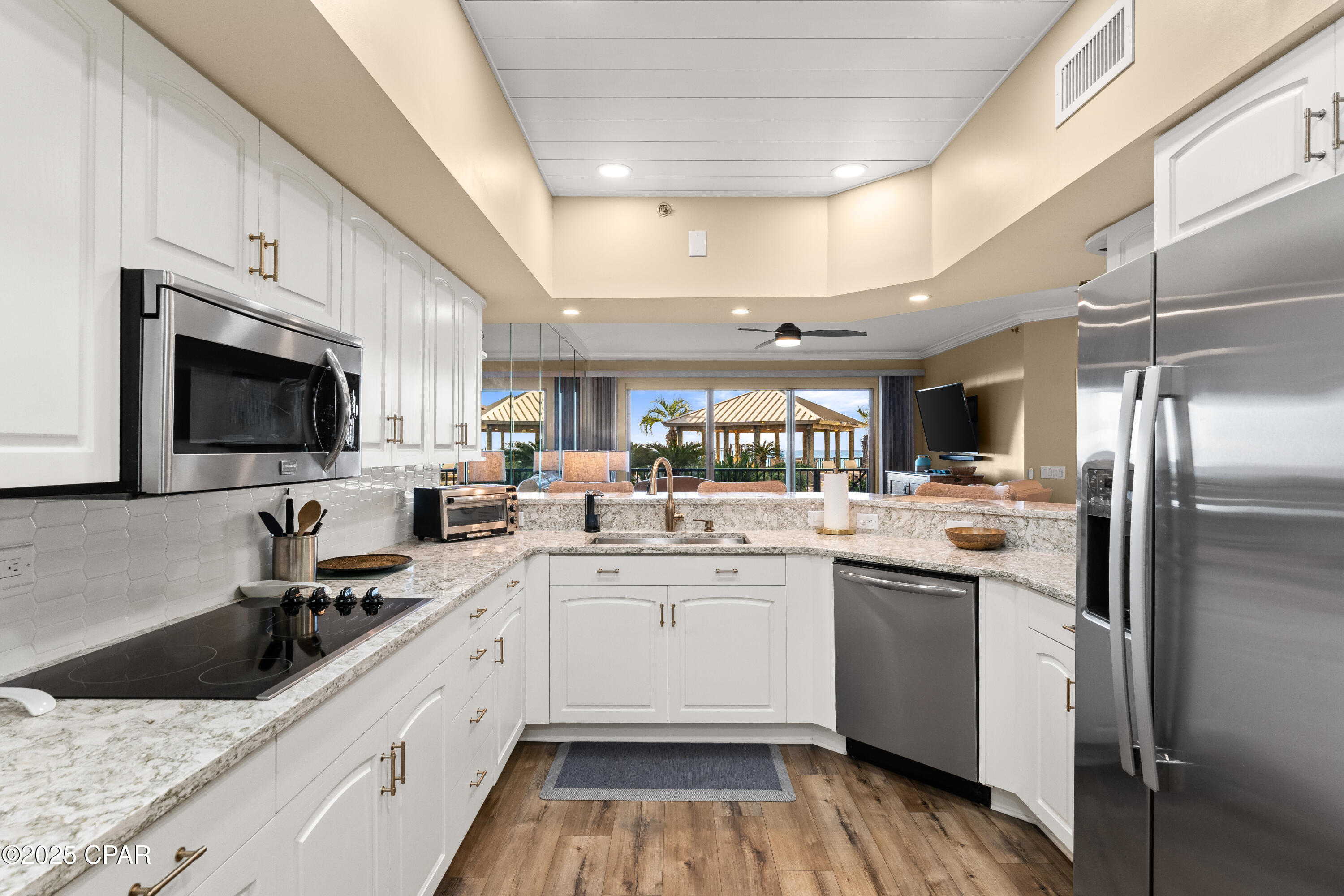 Image 17 For 6323 Thomas Drive 104b