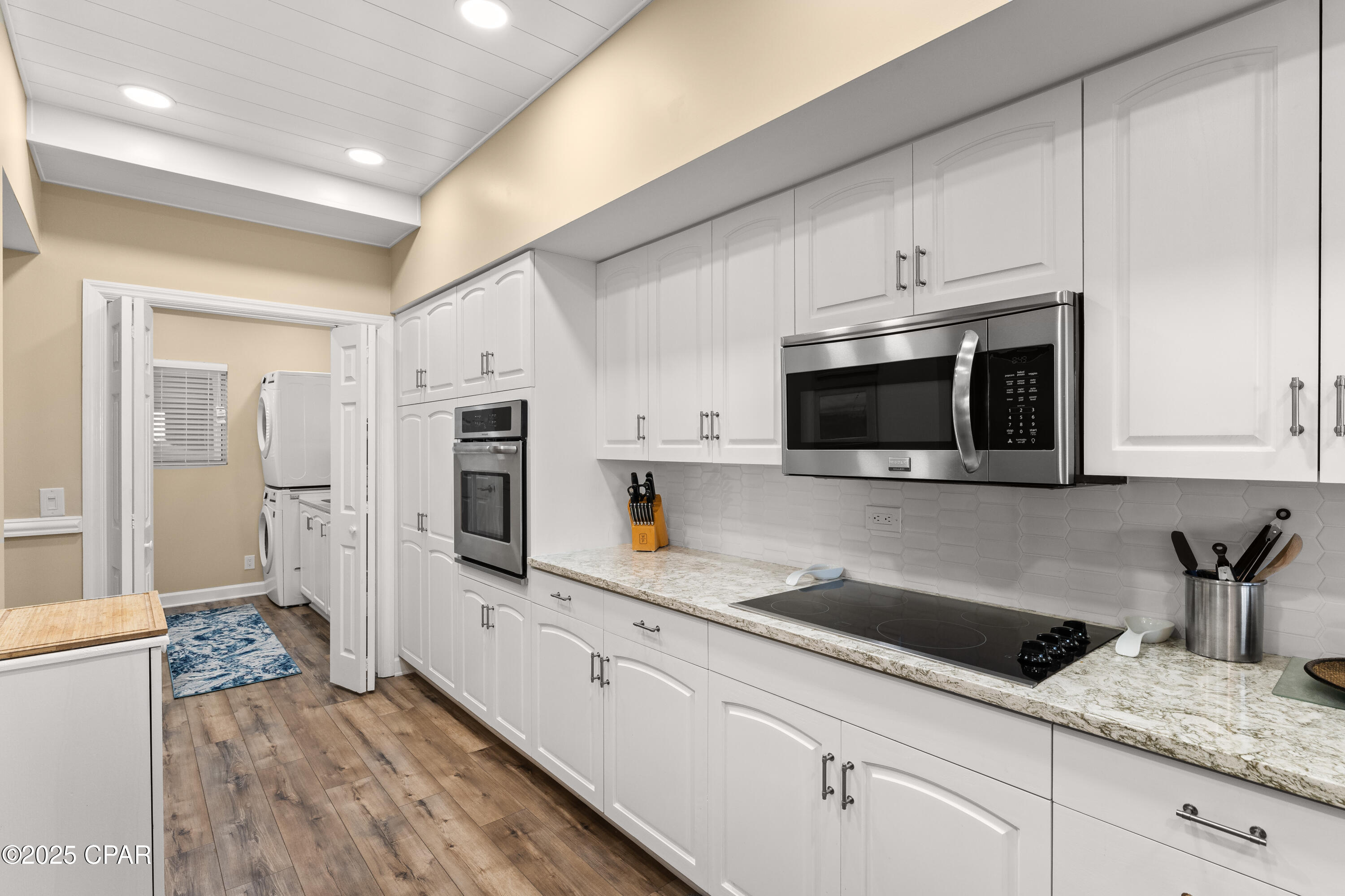 Image 18 For 6323 Thomas Drive 104b