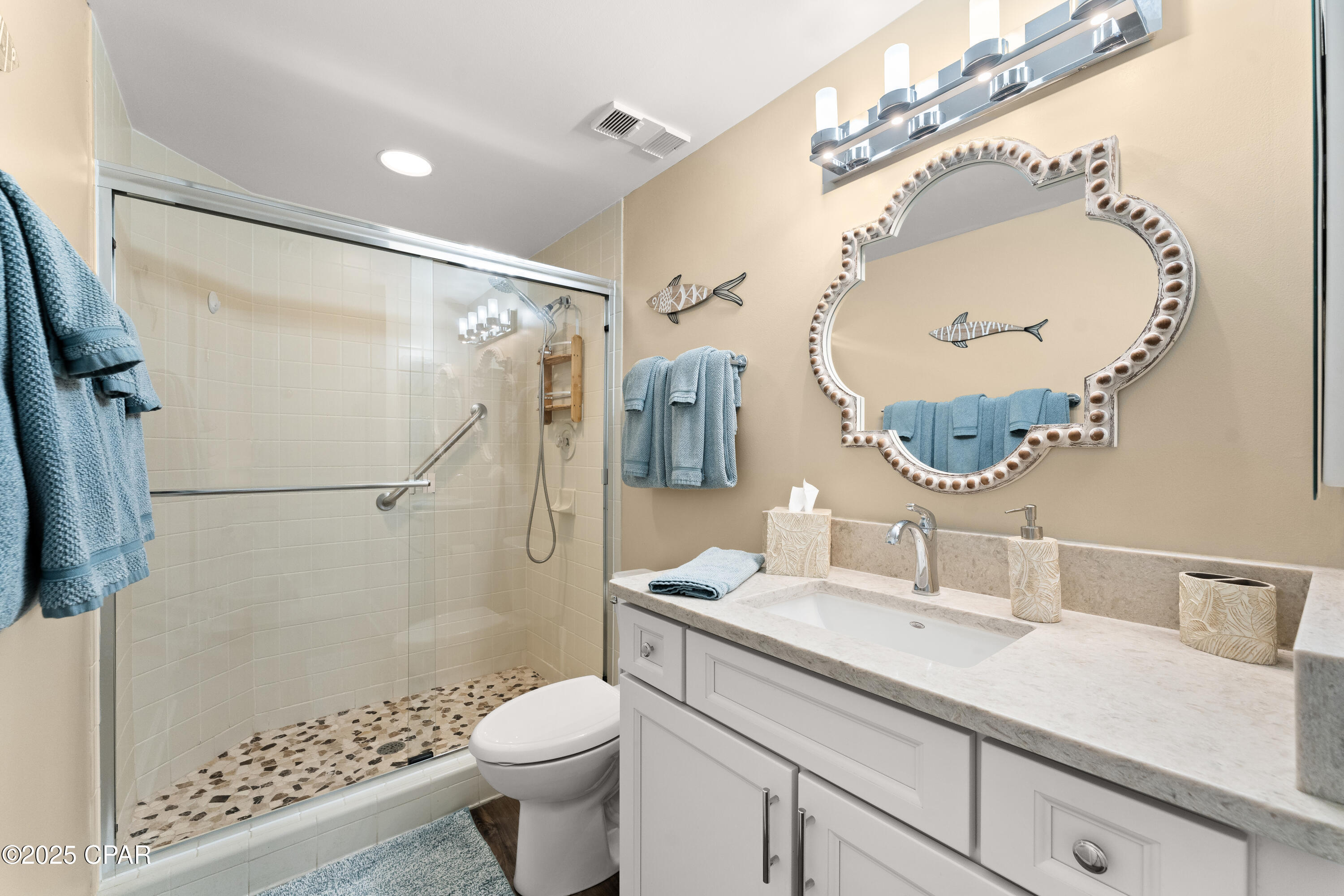 Image 22 For 6323 Thomas Drive 104b