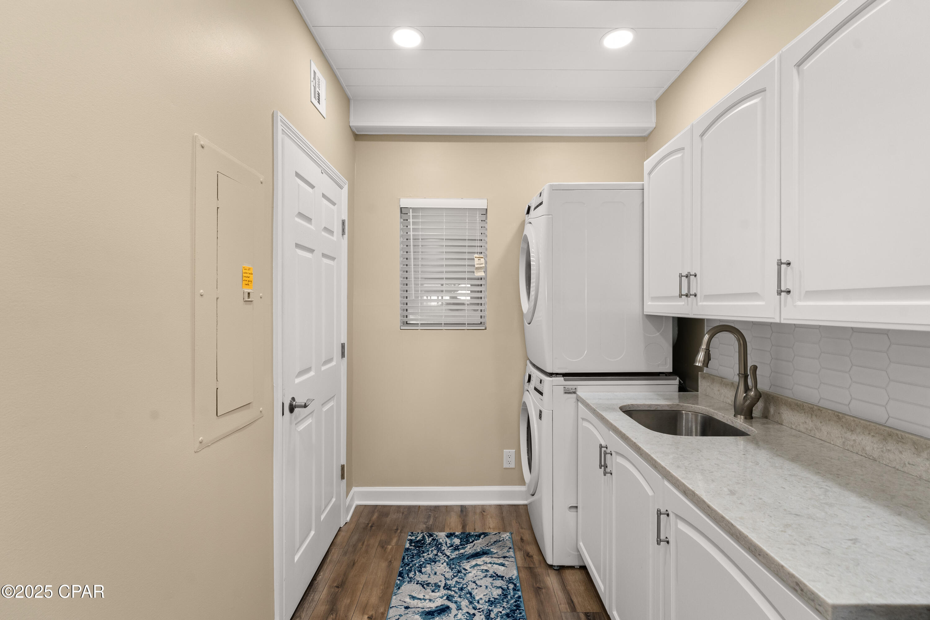 Image 23 For 6323 Thomas Drive 104b