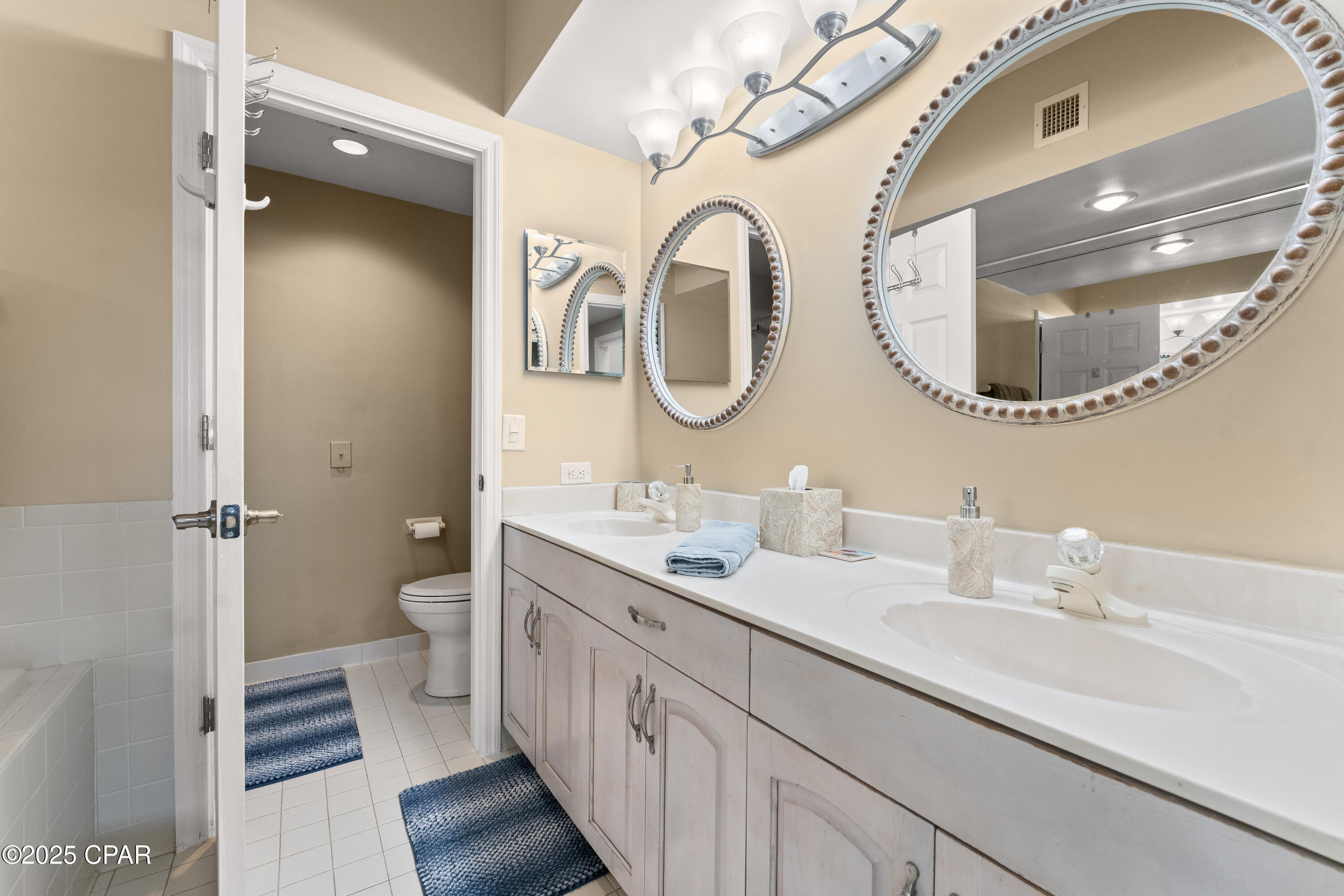 Image 28 For 6323 Thomas Drive 104b