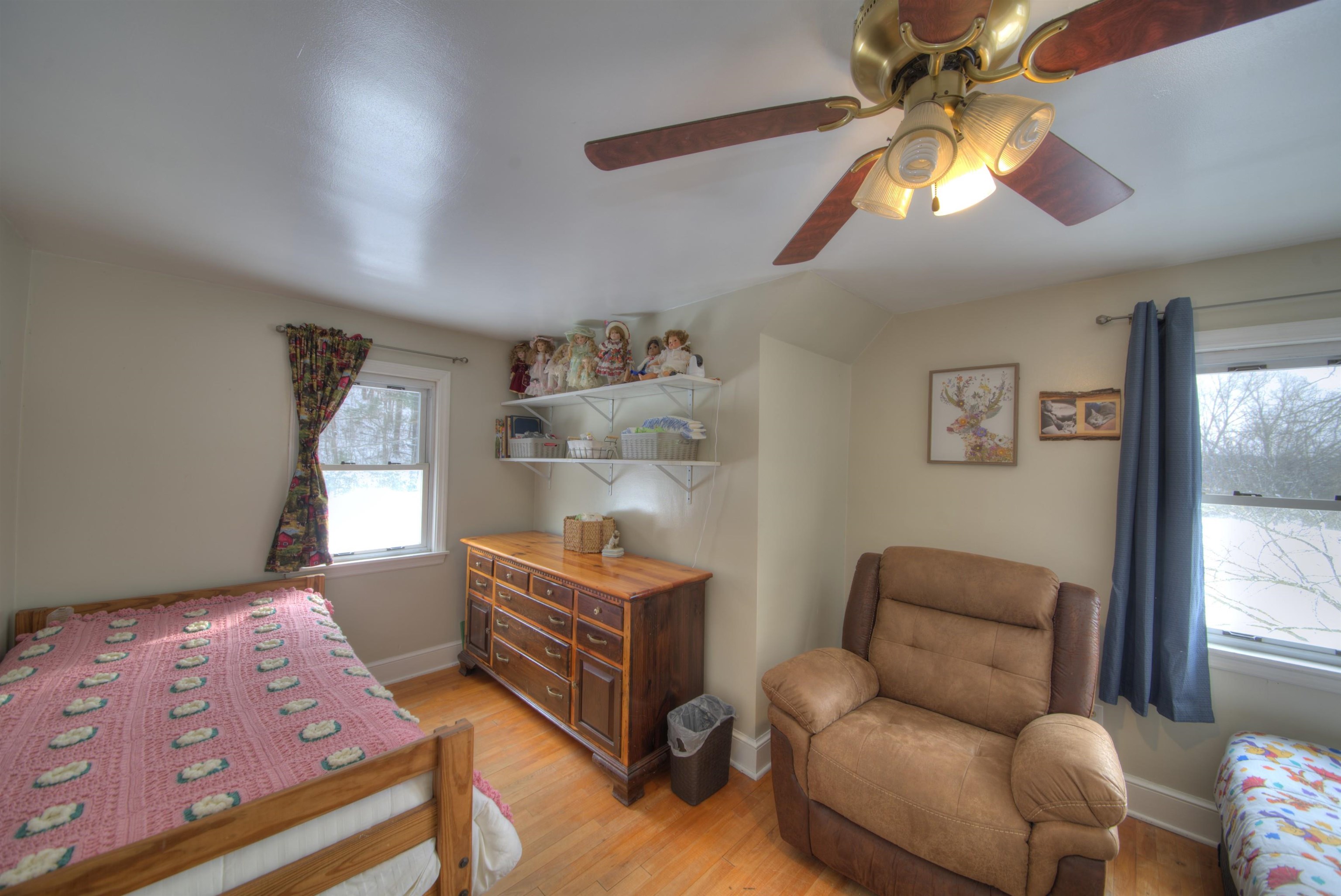 7011 South East Side Hwy