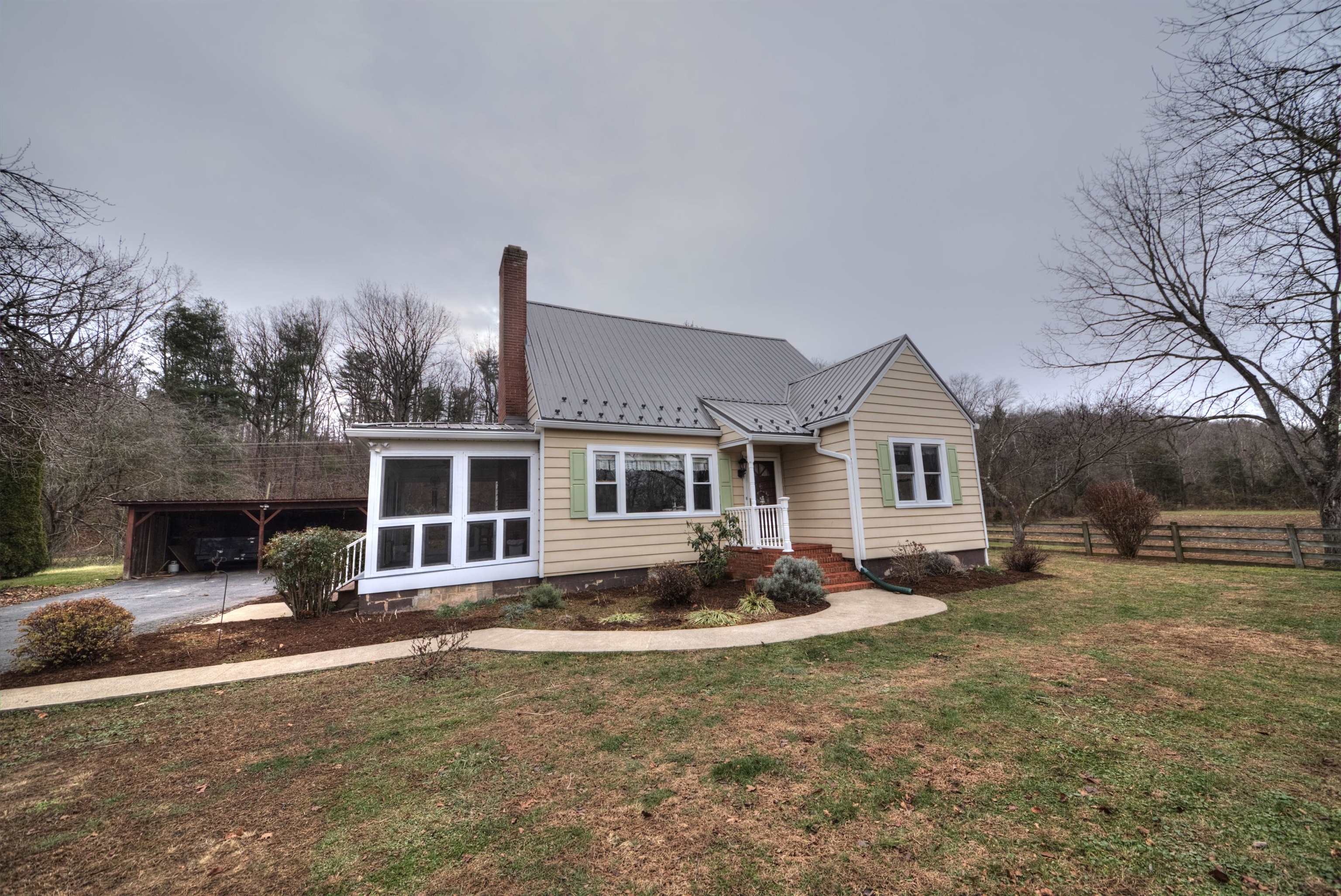 7011 South East Side Hwy