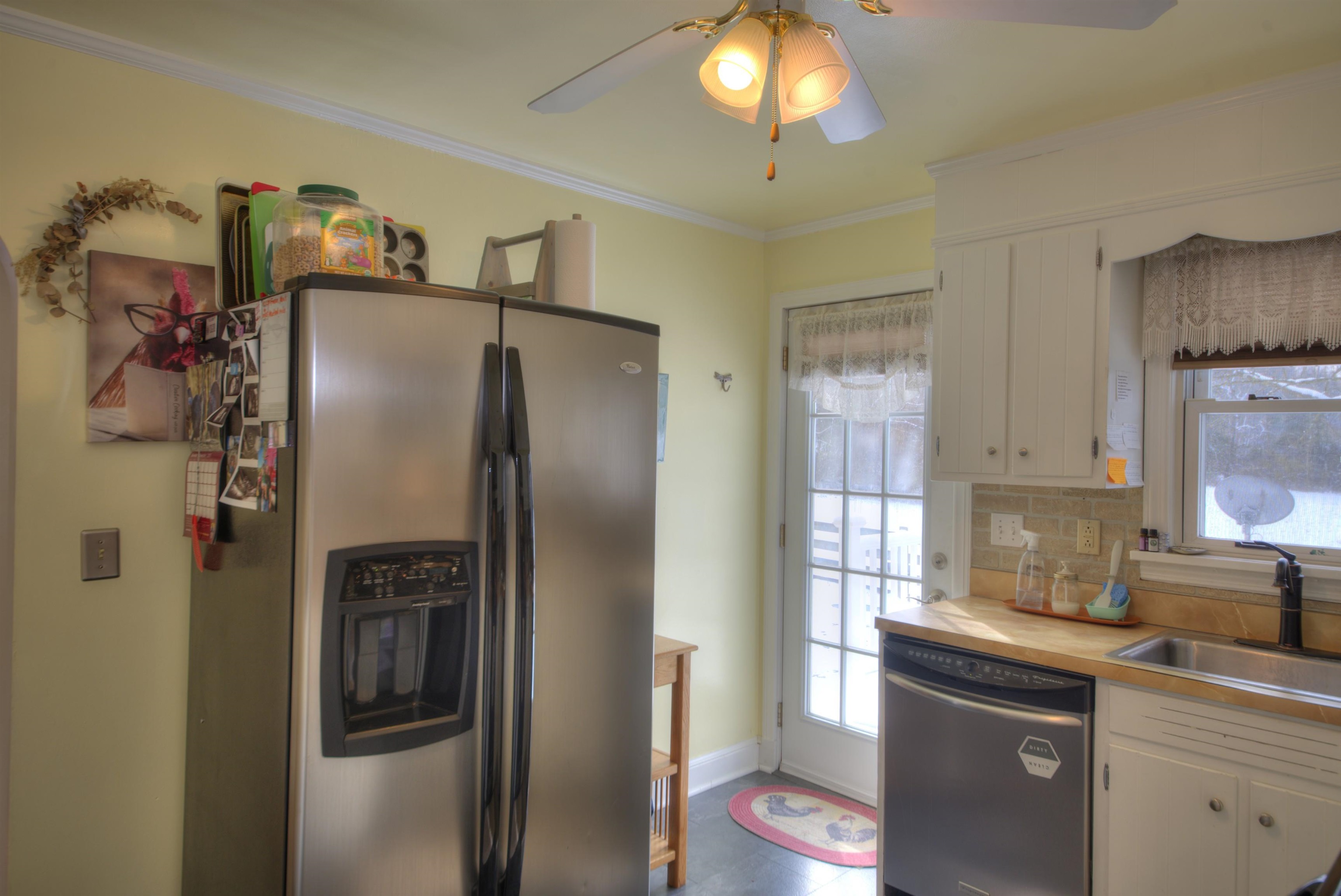 7011 South East Side Hwy