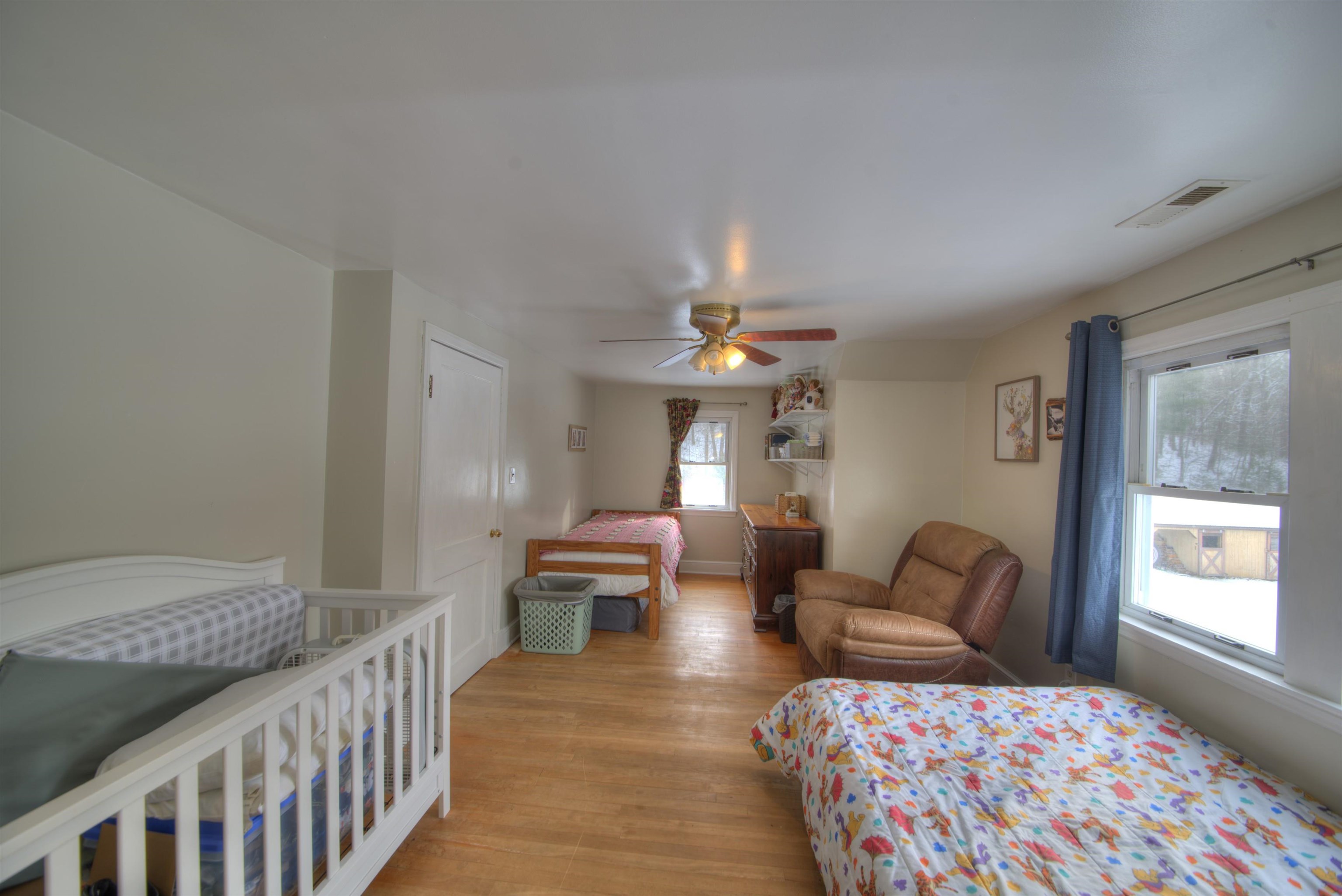 7011 South East Side Hwy