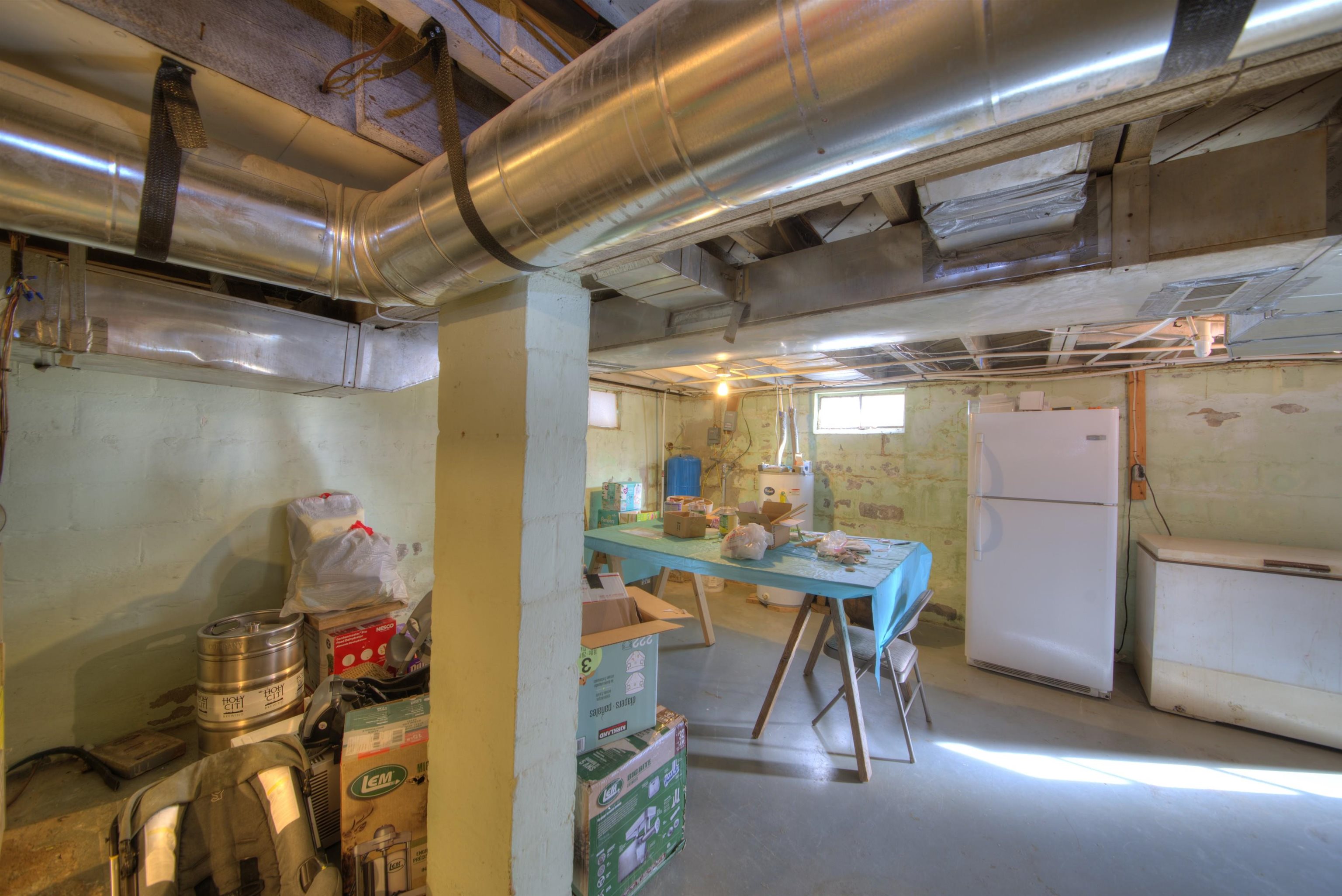 7011 South East Side Hwy