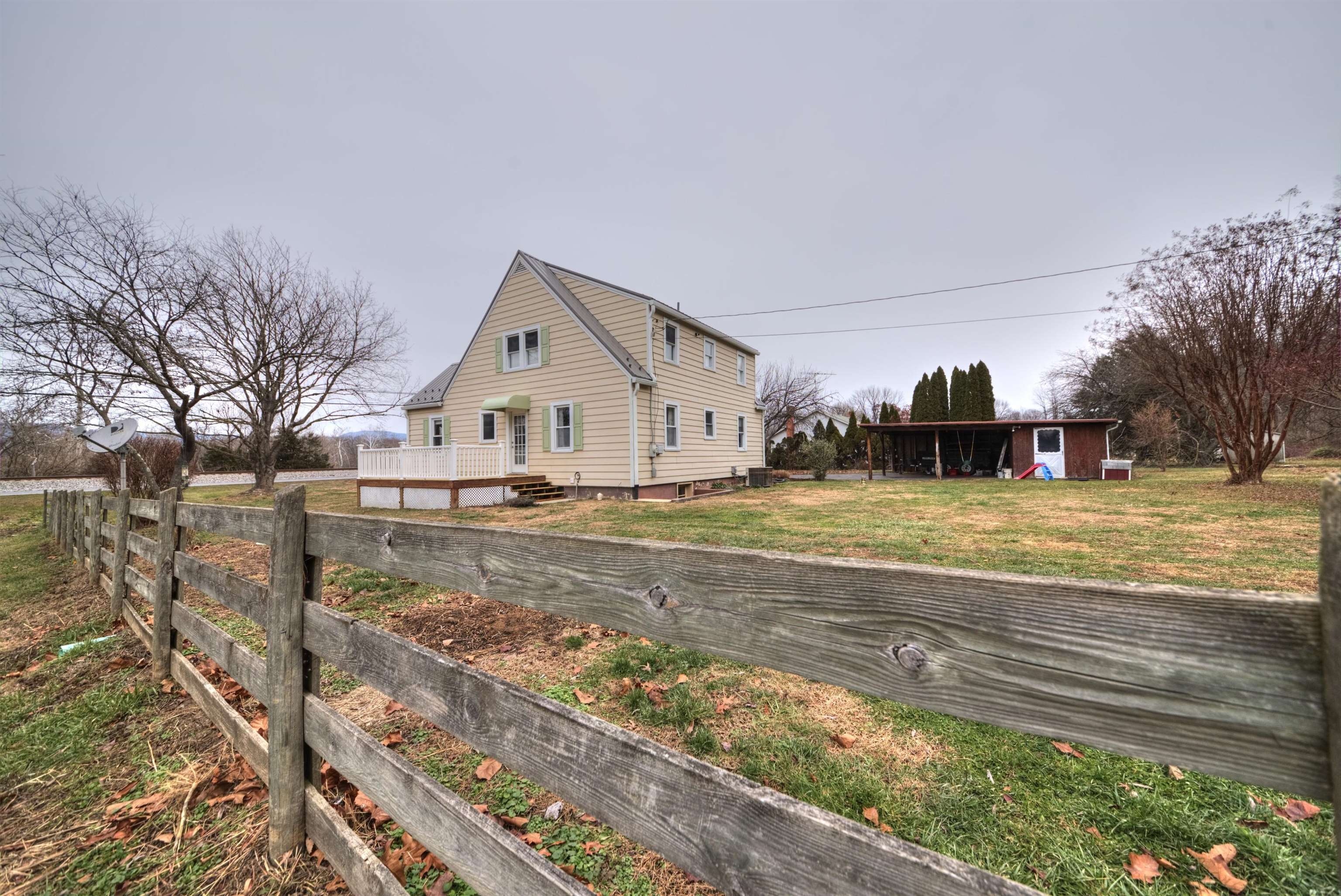 7011 South East Side Hwy