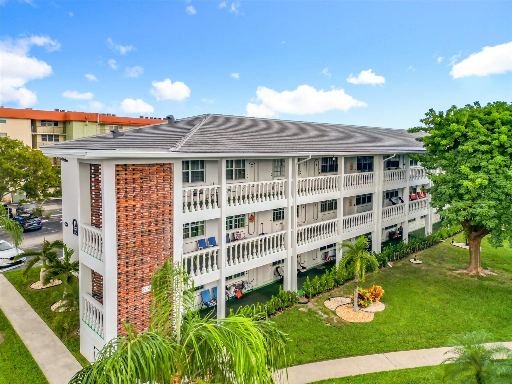 Maybury Mansions Condo