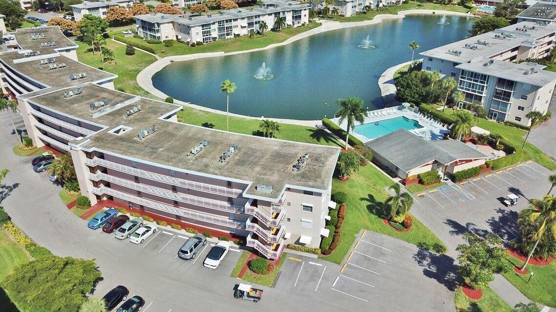 Lake Clarke Gardens Condo