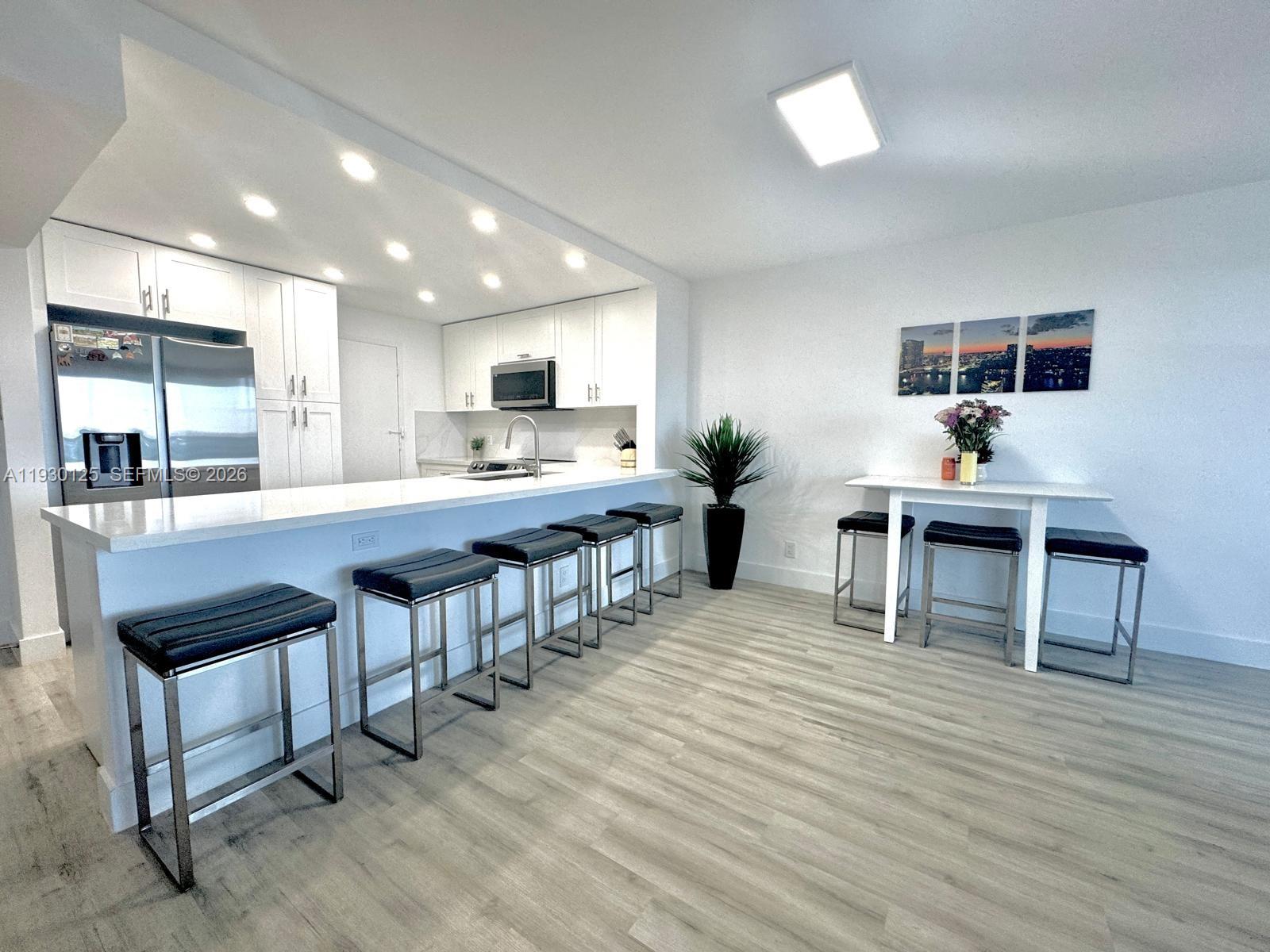 Hallmark Of Hollywood Con