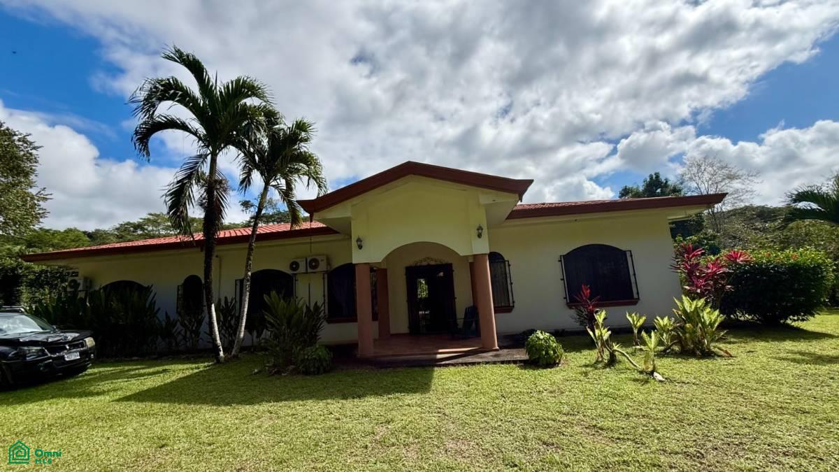 4 bed Single Family Homes For Sale in Garabito, Puntarenas - 1