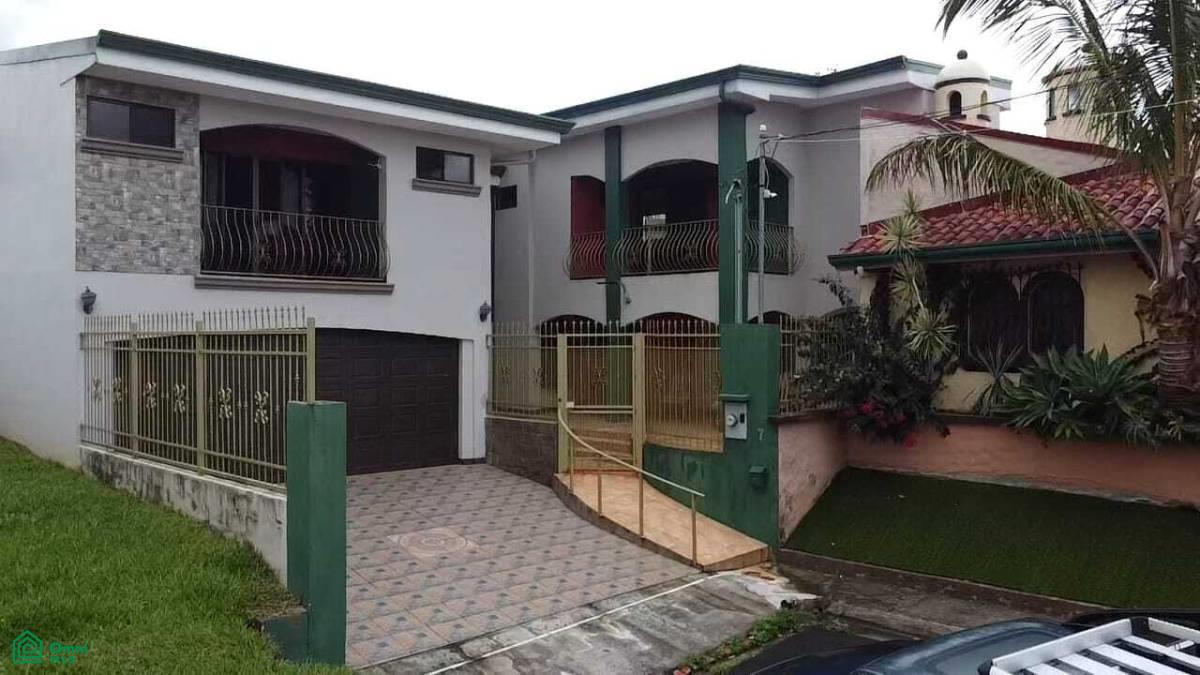 5 bed Single Family Homes For Sale in Grecia, Alajuela - 1