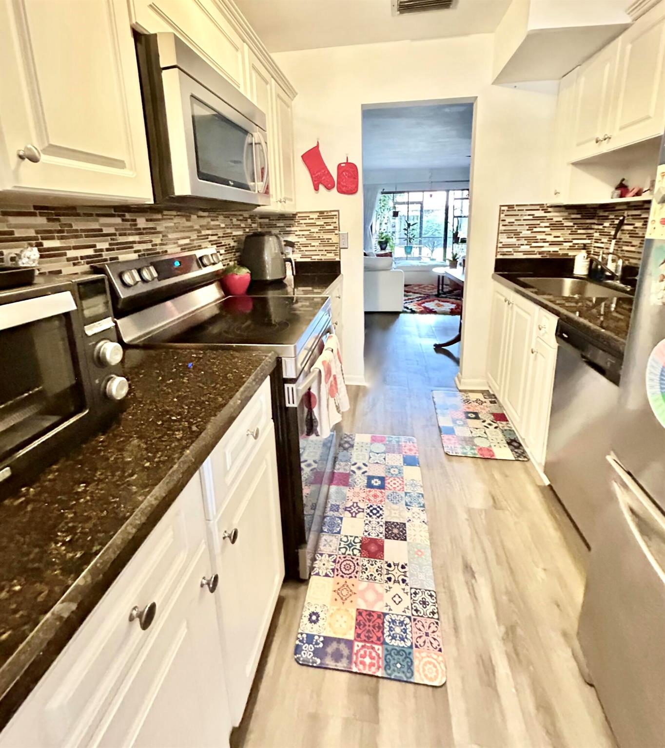 South Shore No 3 Of Welli