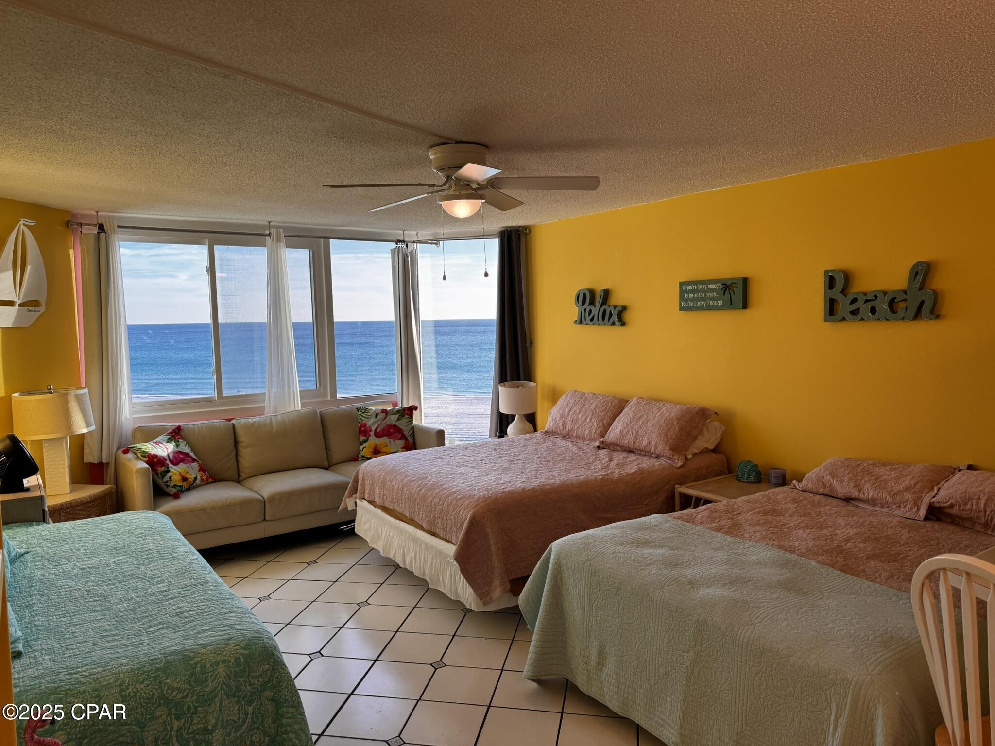 Image 11 For 8817 Thomas Drive A517