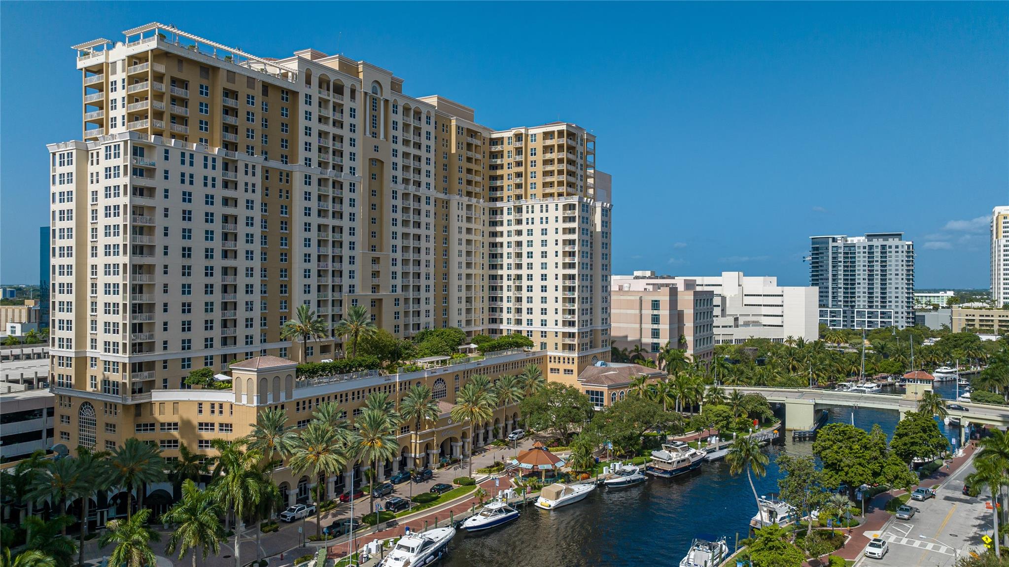 Nuriver Landing Condo