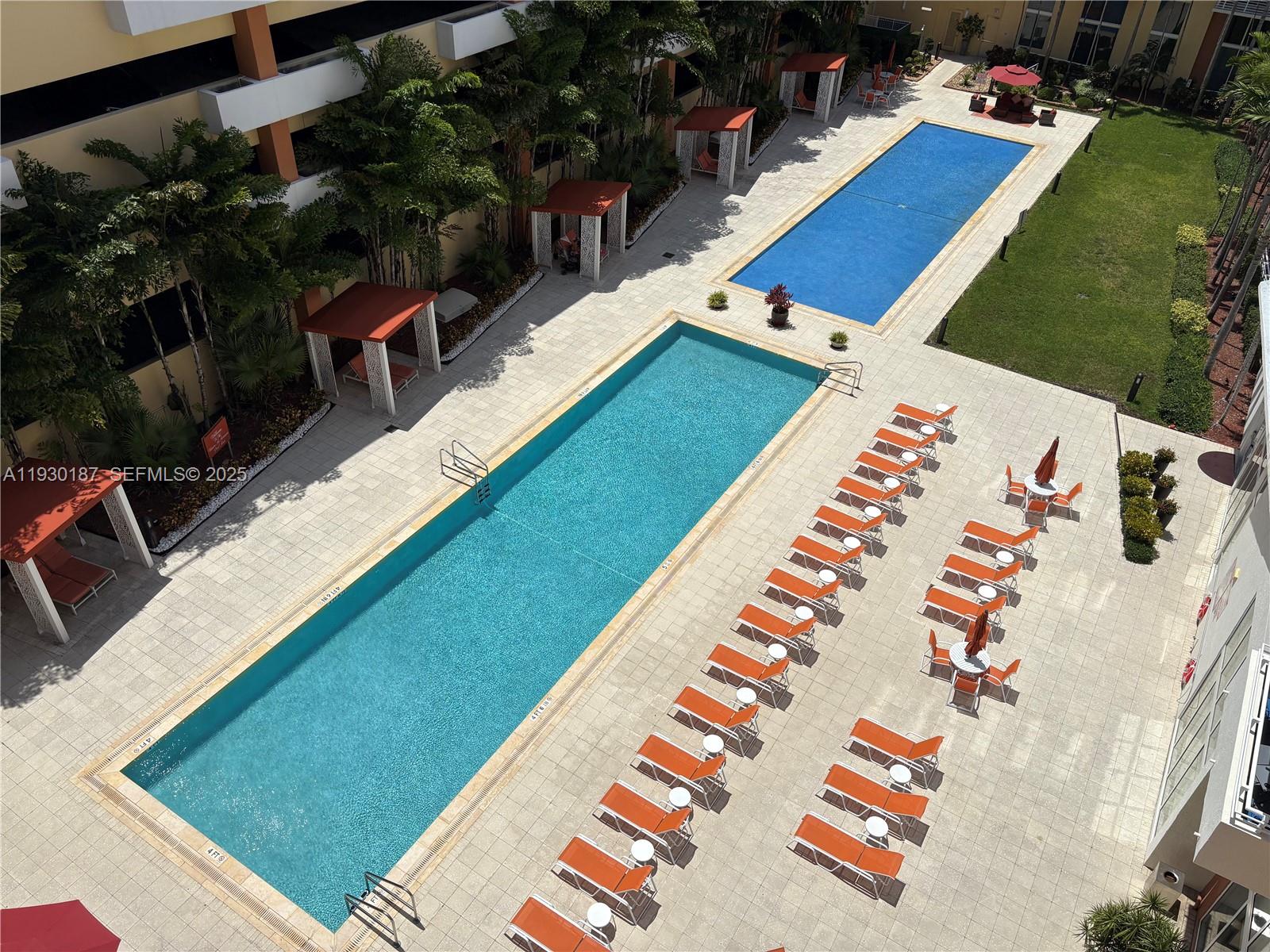 Venture At Aventura West