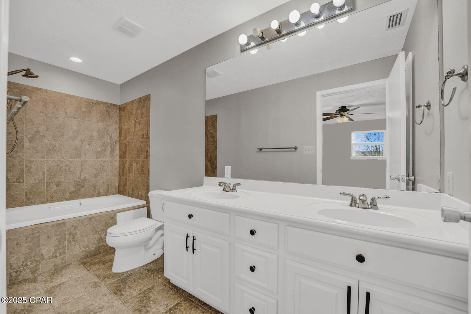 Image 20 For 1851 Airport Circle