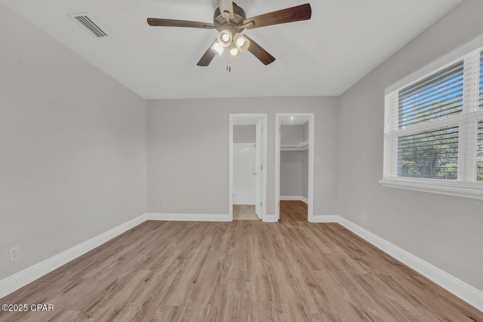 Image 24 For 1851 Airport Circle