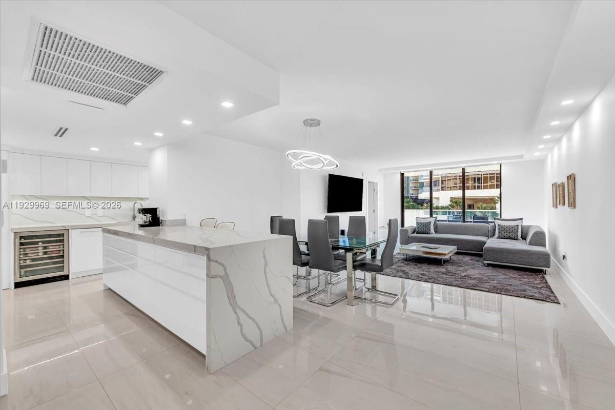 Balmoral Condo