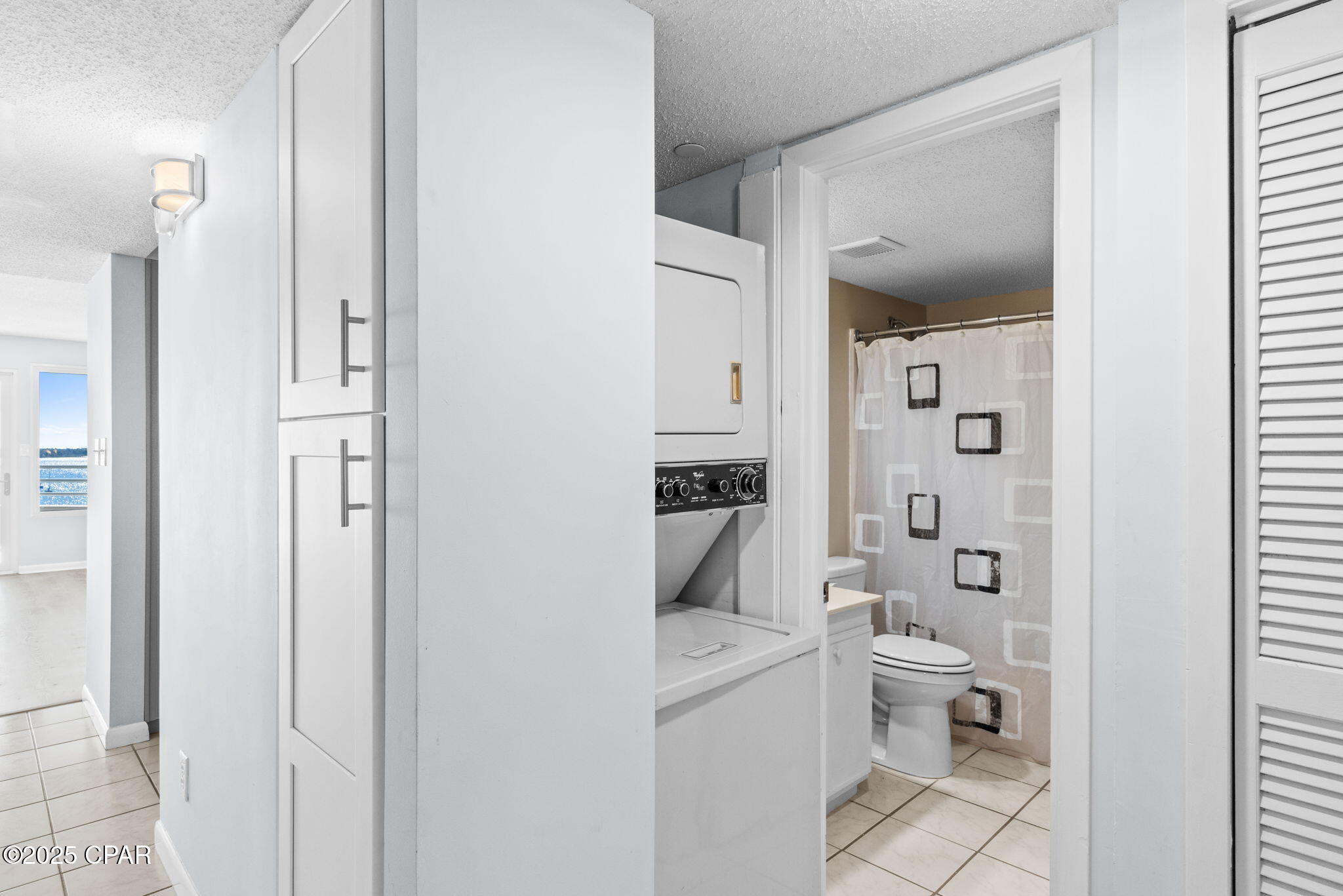 Image 23 For 324 Beach Drive 701